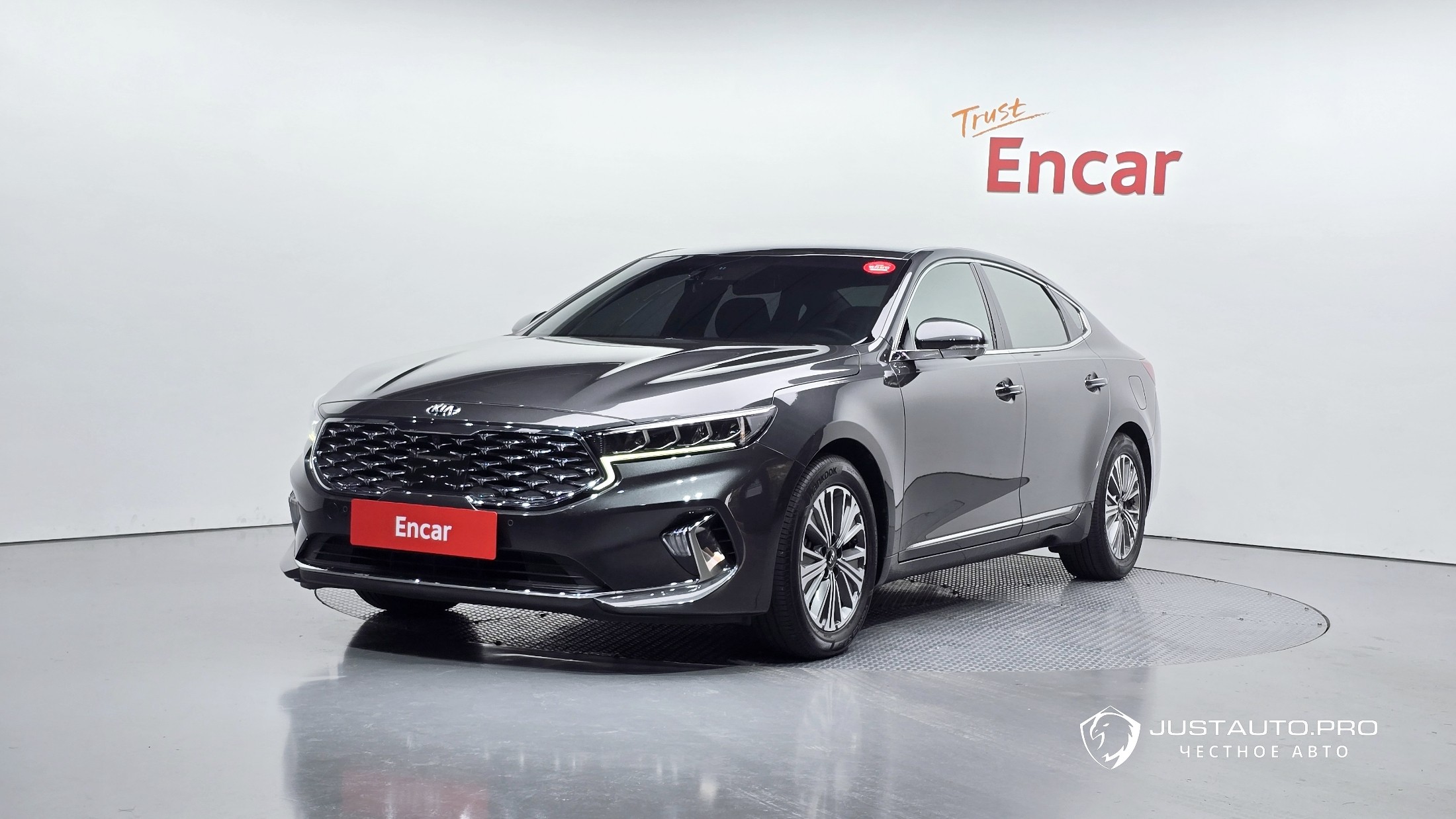 Автомобиль Kia K7