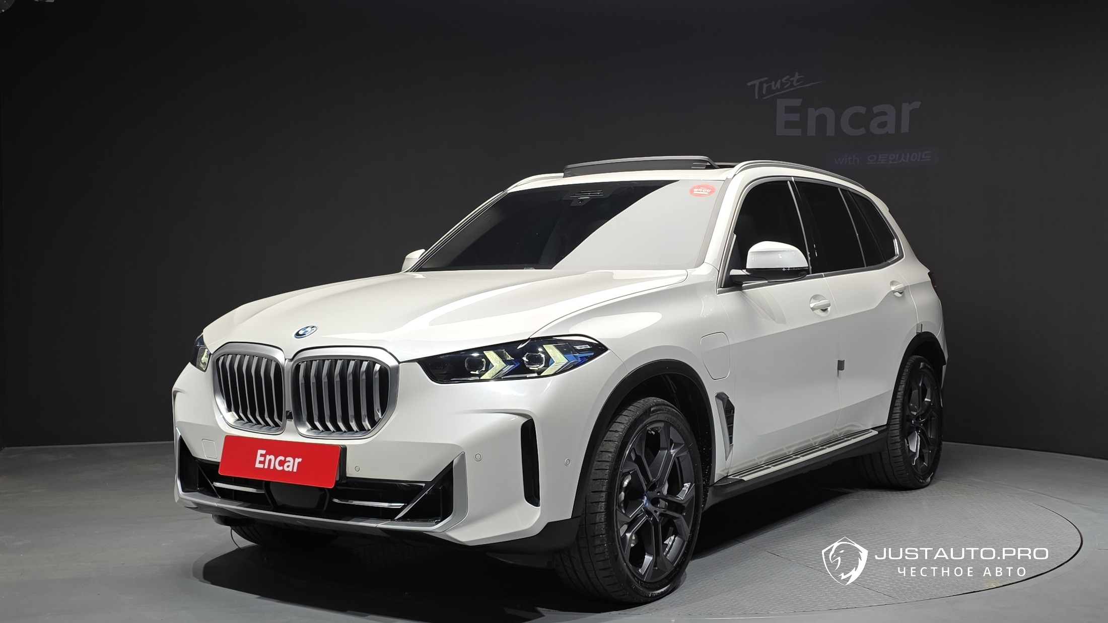 Автомобиль BMW X5