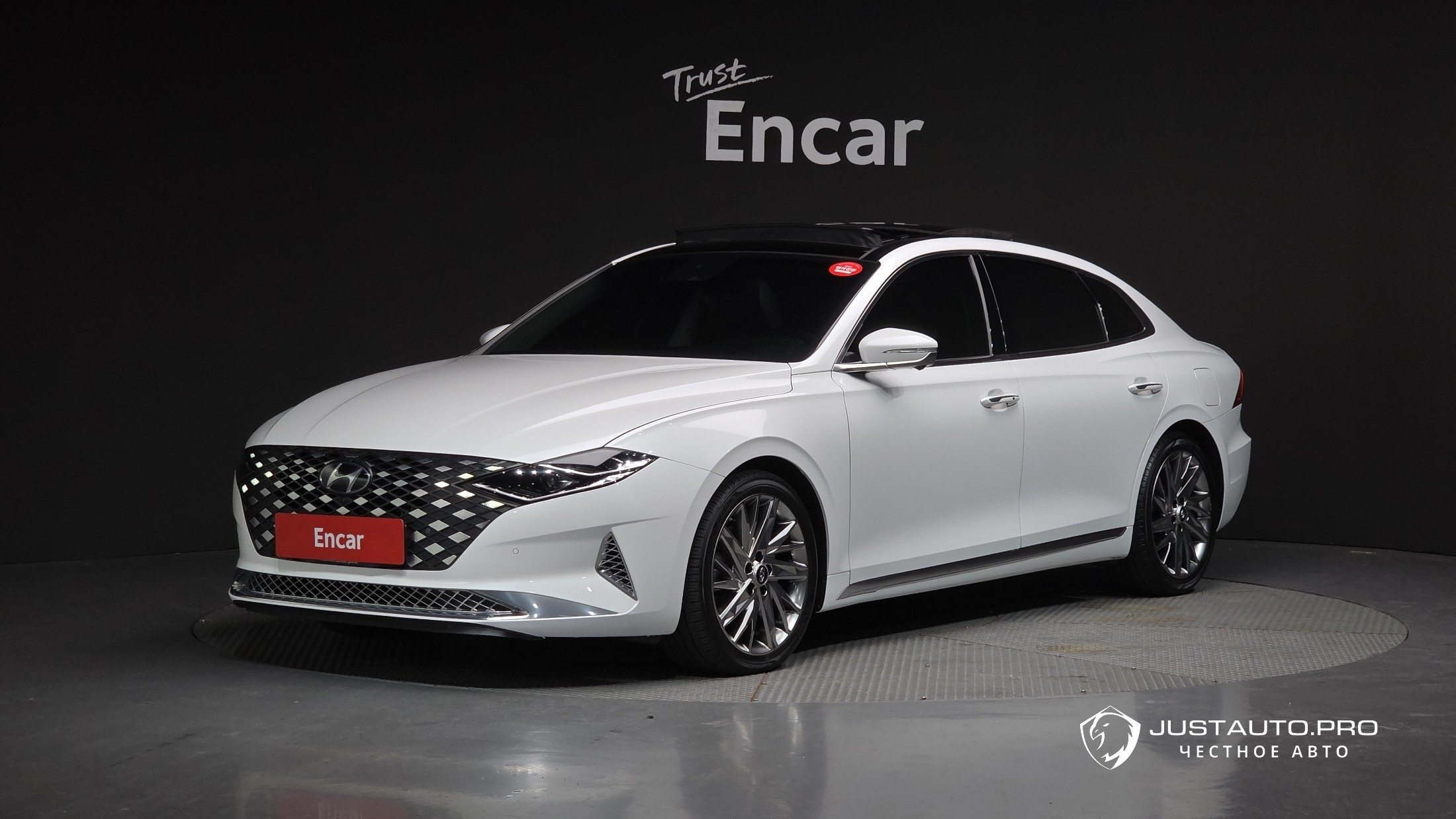 Автомобиль Hyundai Grandeur