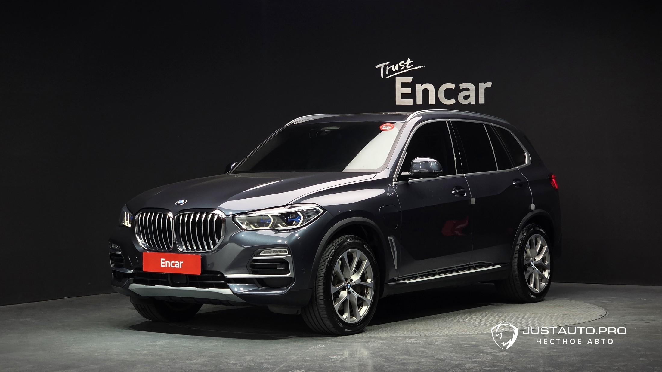 Автомобиль BMW X5