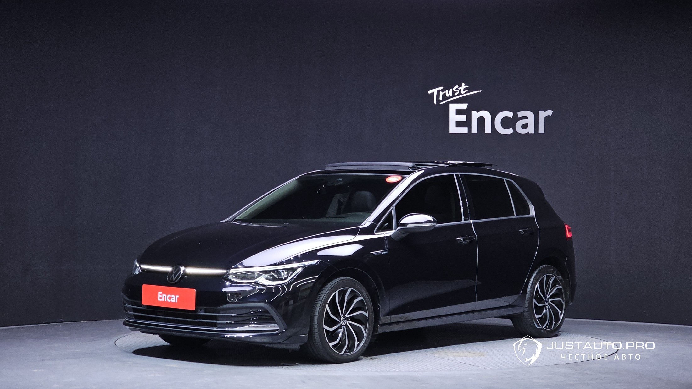 Автомобиль Volkswagen Golf