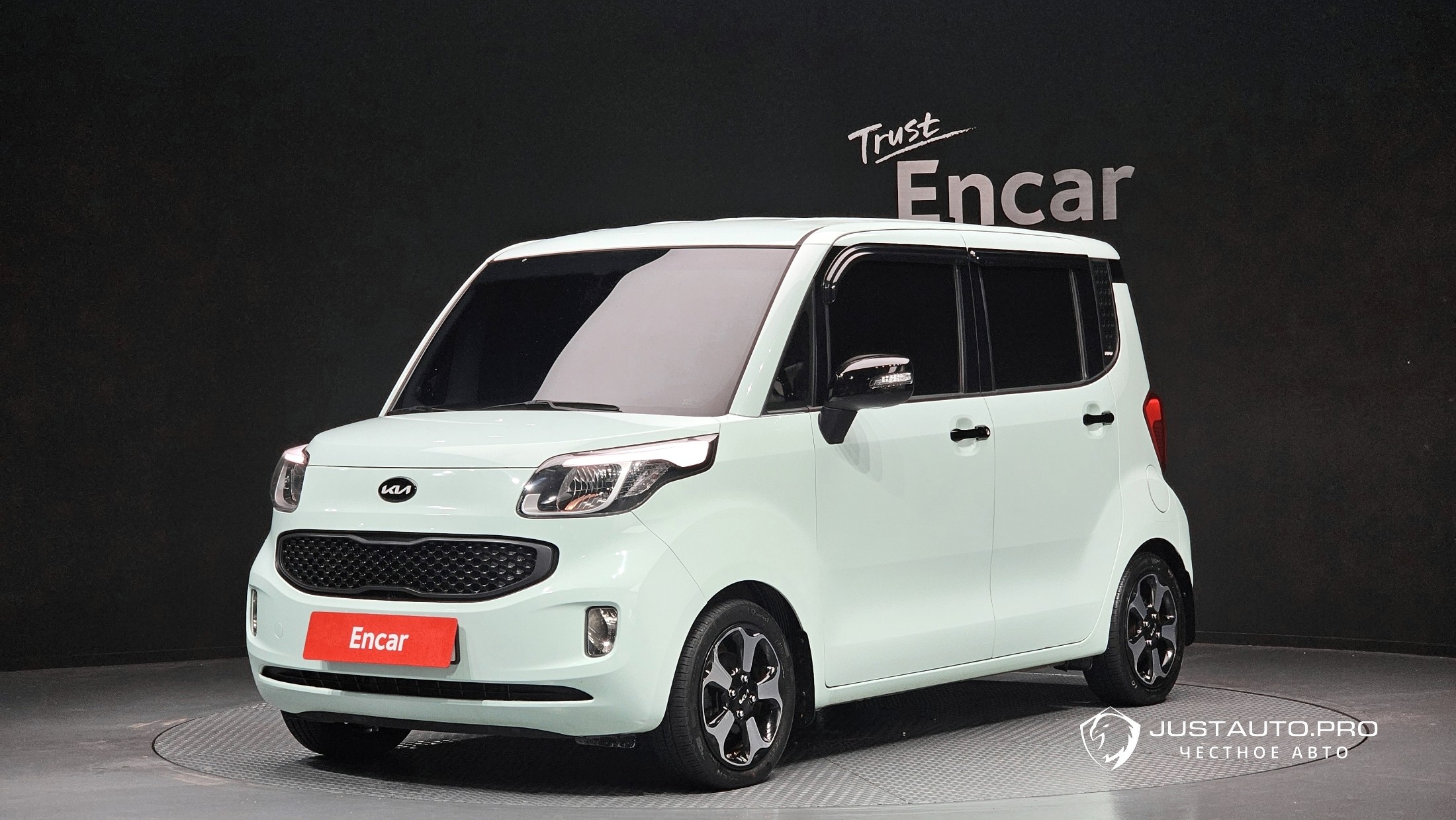 Автомобиль Kia RAY