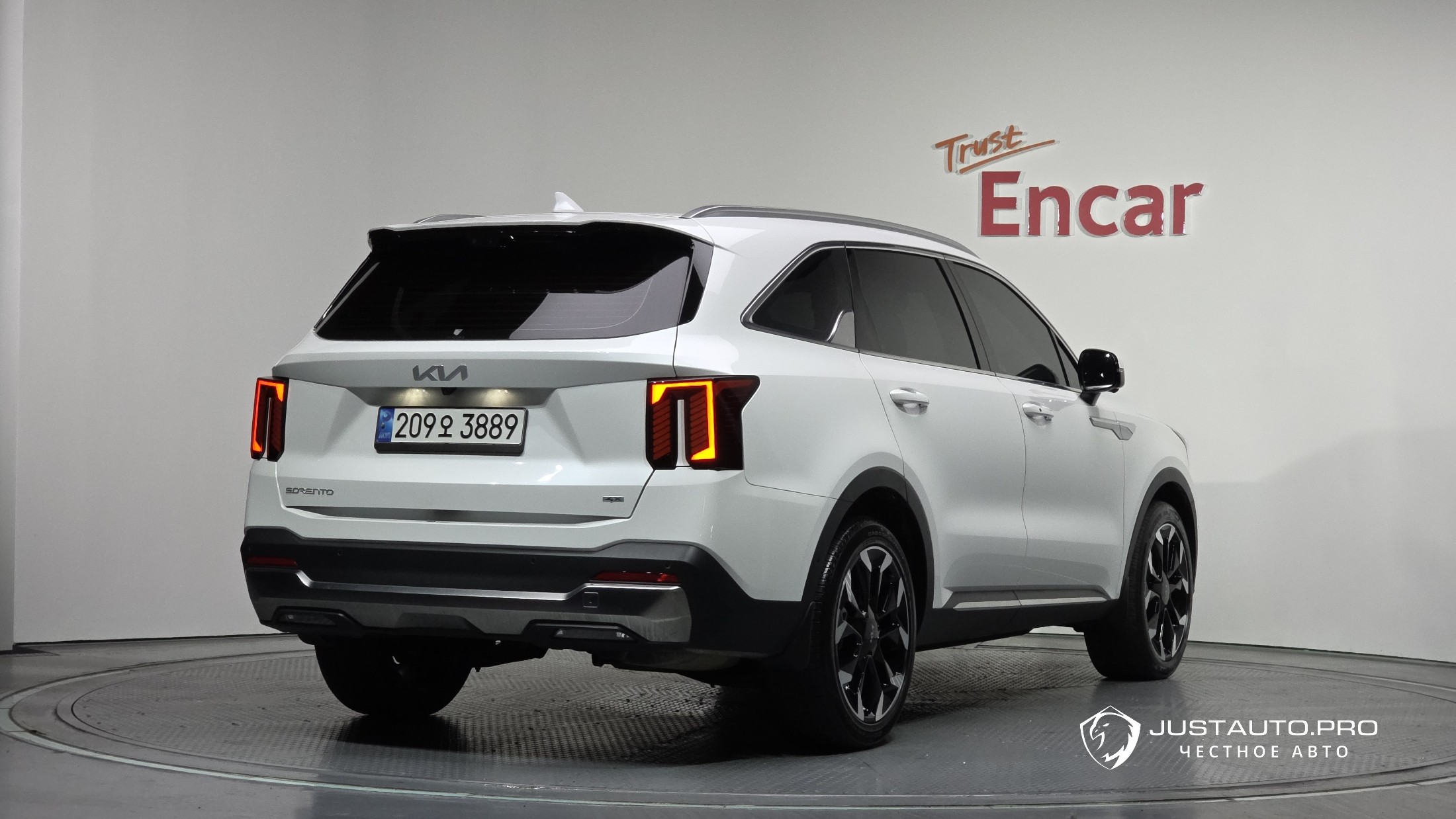 Автомобиль Kia Sorento