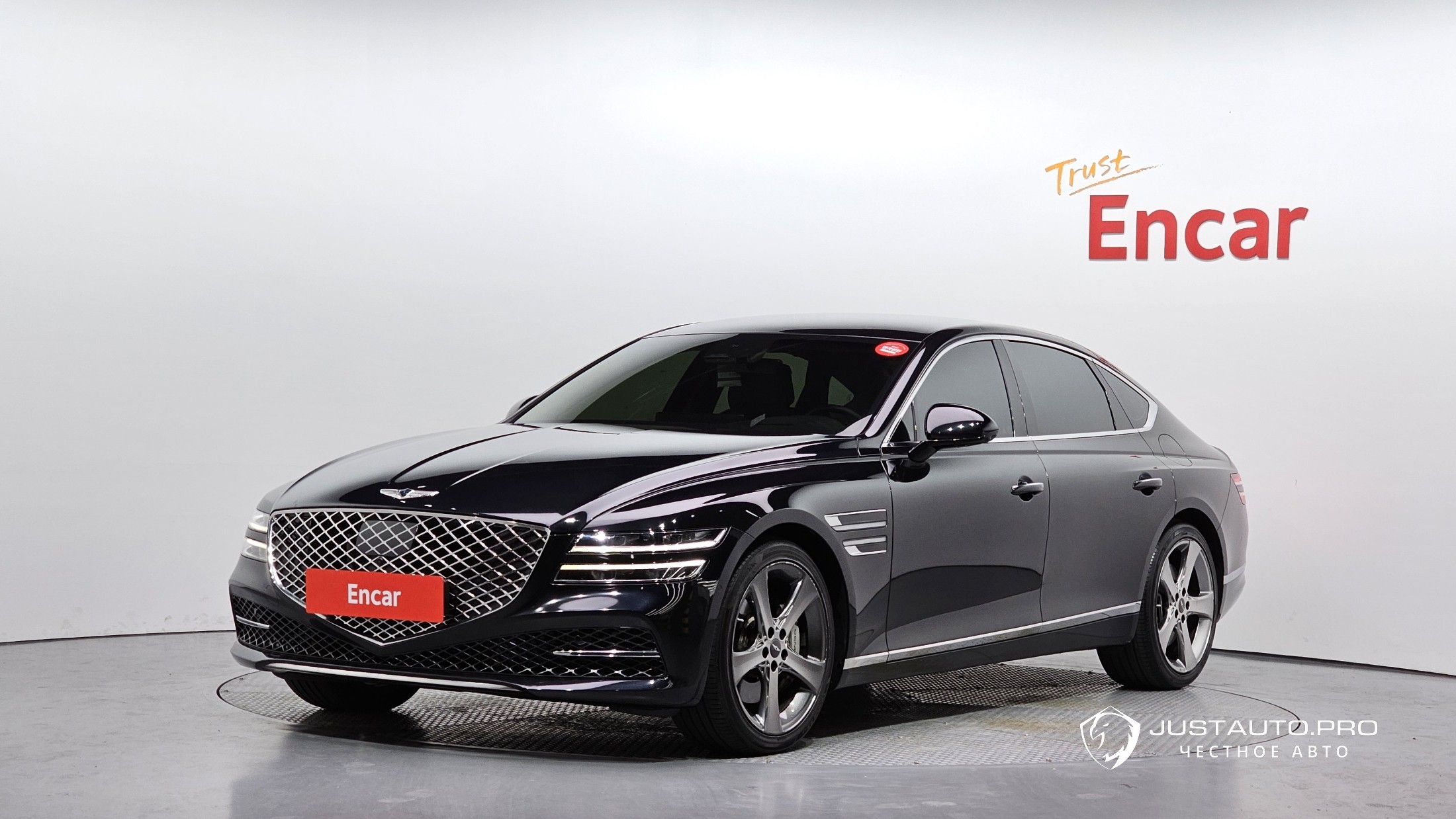 Автомобиль Genesis G80