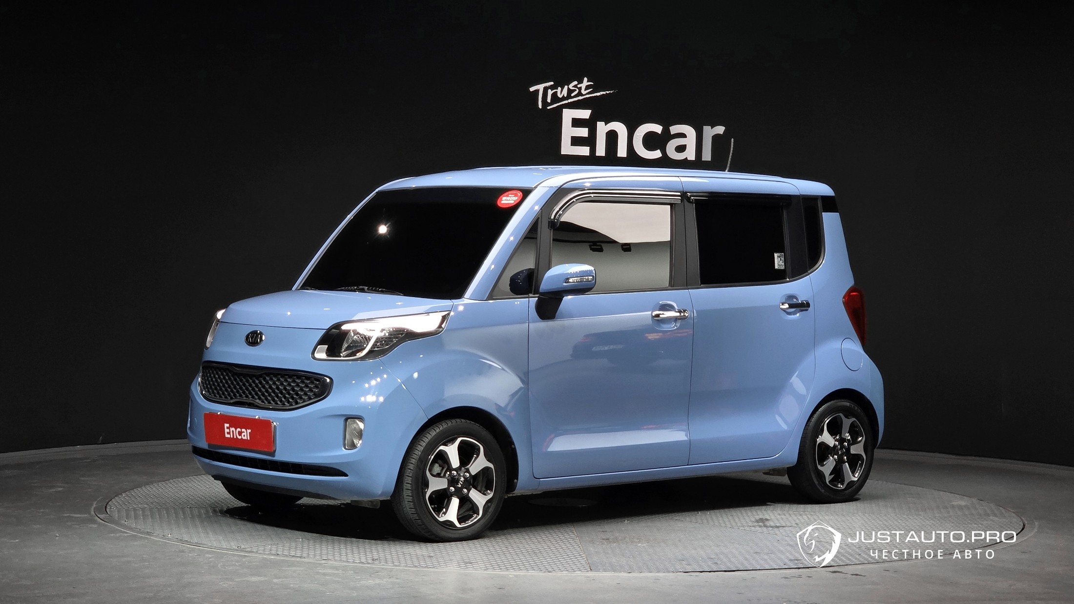 Автомобиль Kia RAY