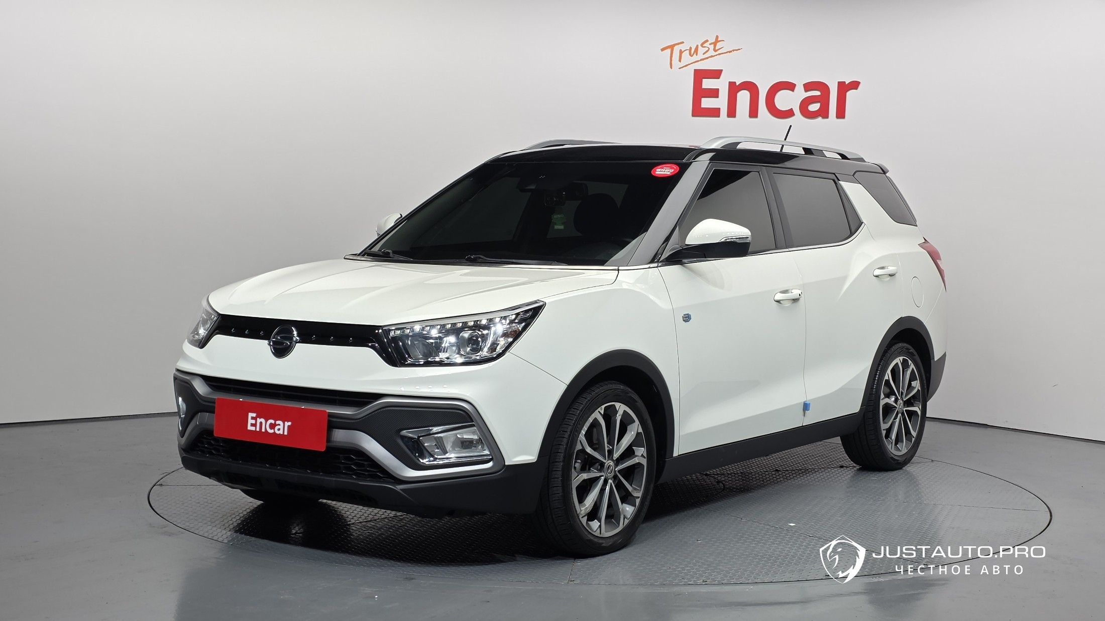 Автомобиль KG_Mobility_Ssangyong TIBOLI