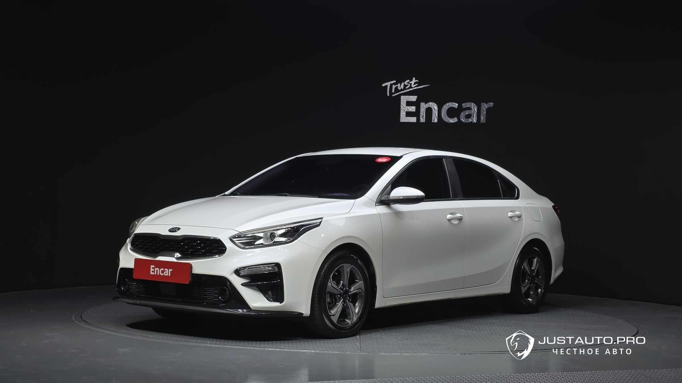 Автомобиль Kia K3