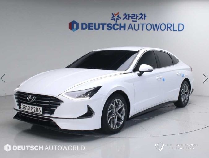 Автомобиль Hyundai Sonata