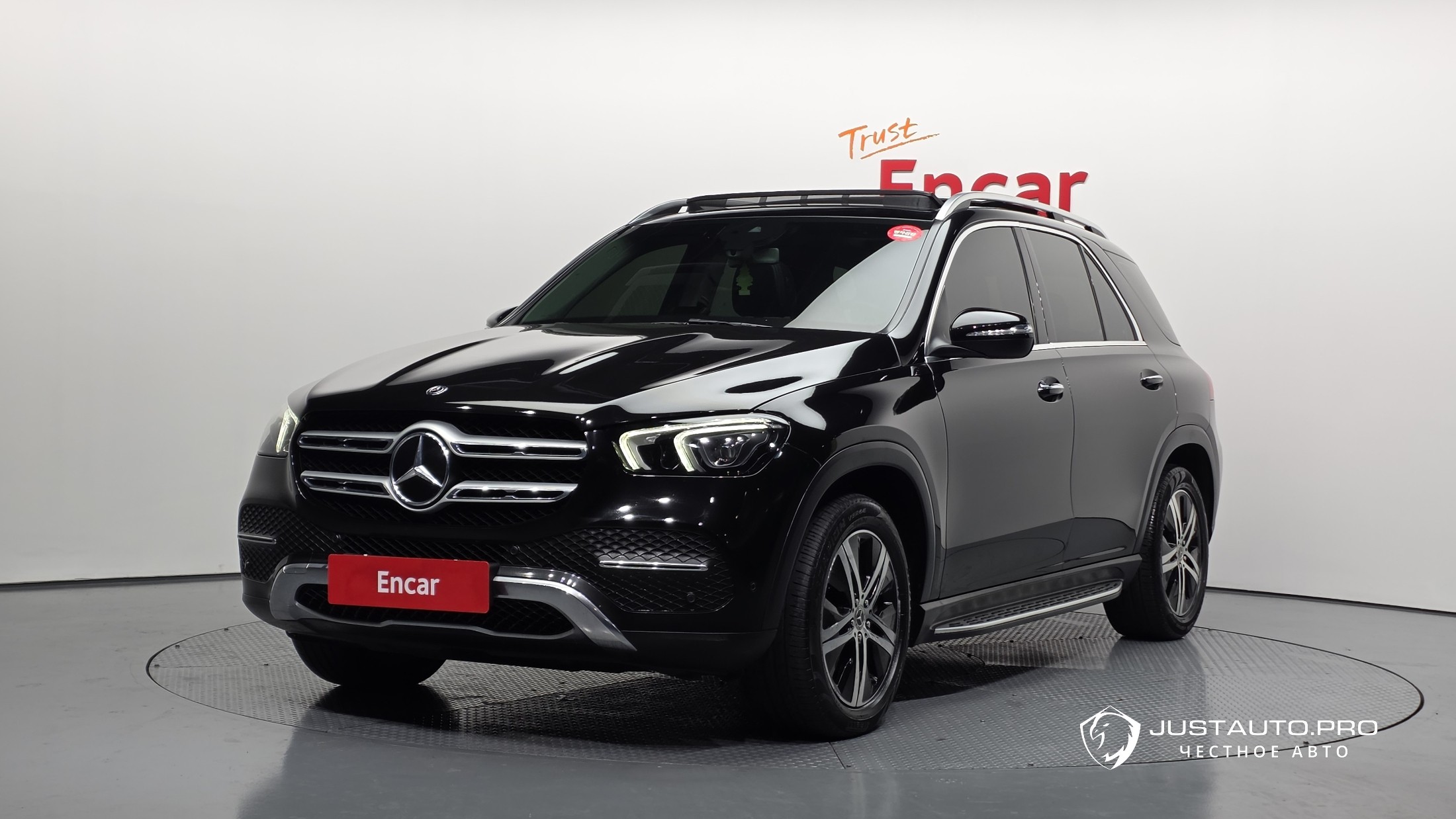 Автомобиль Mercedes-Benz GLE-Class
