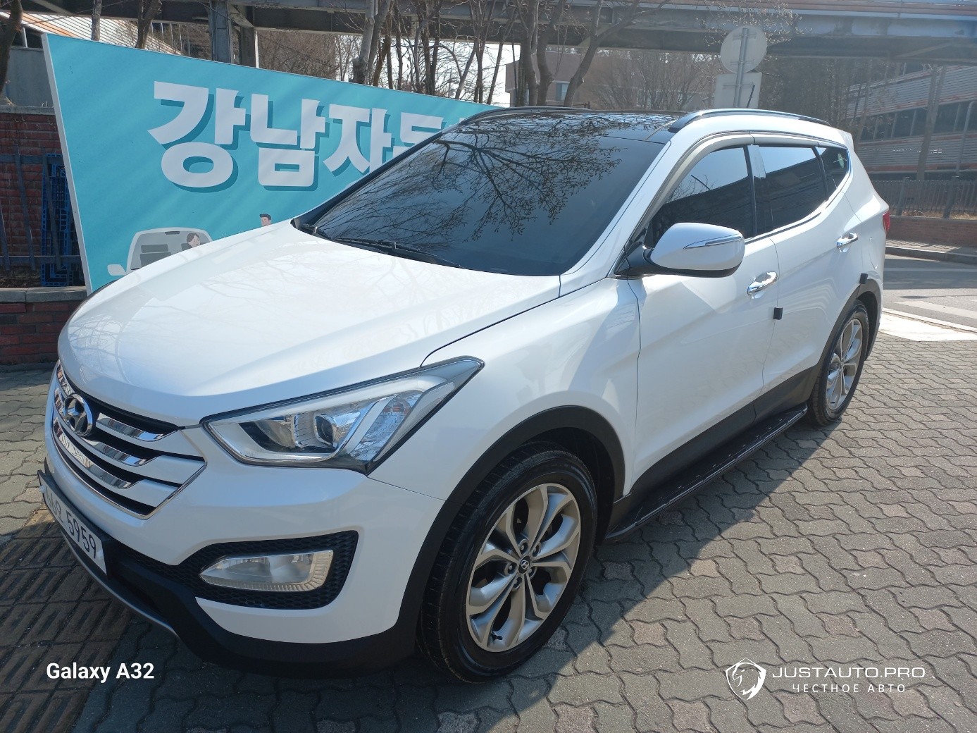 Автомобиль Hyundai Santafe