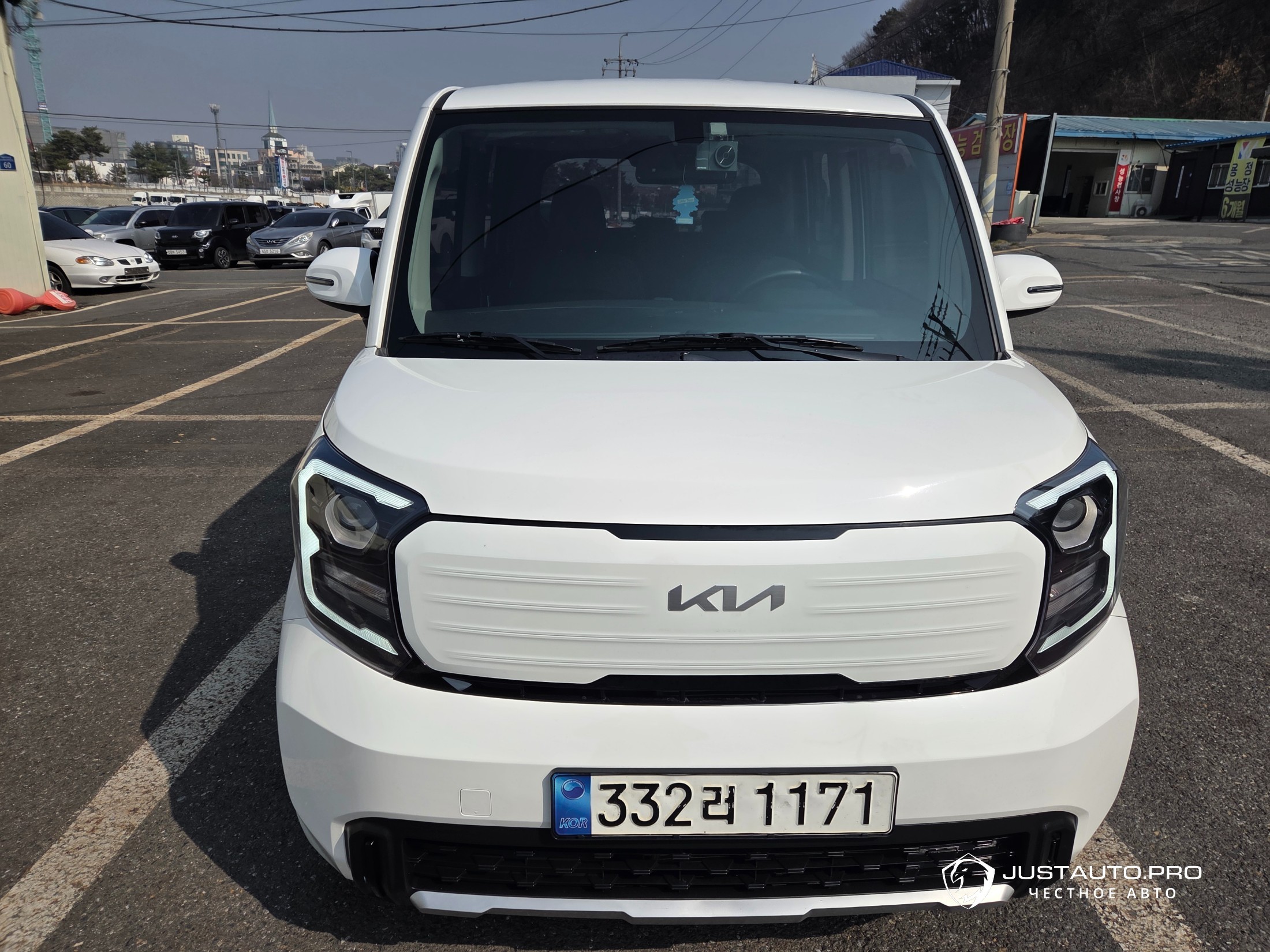 Автомобиль Kia RAY