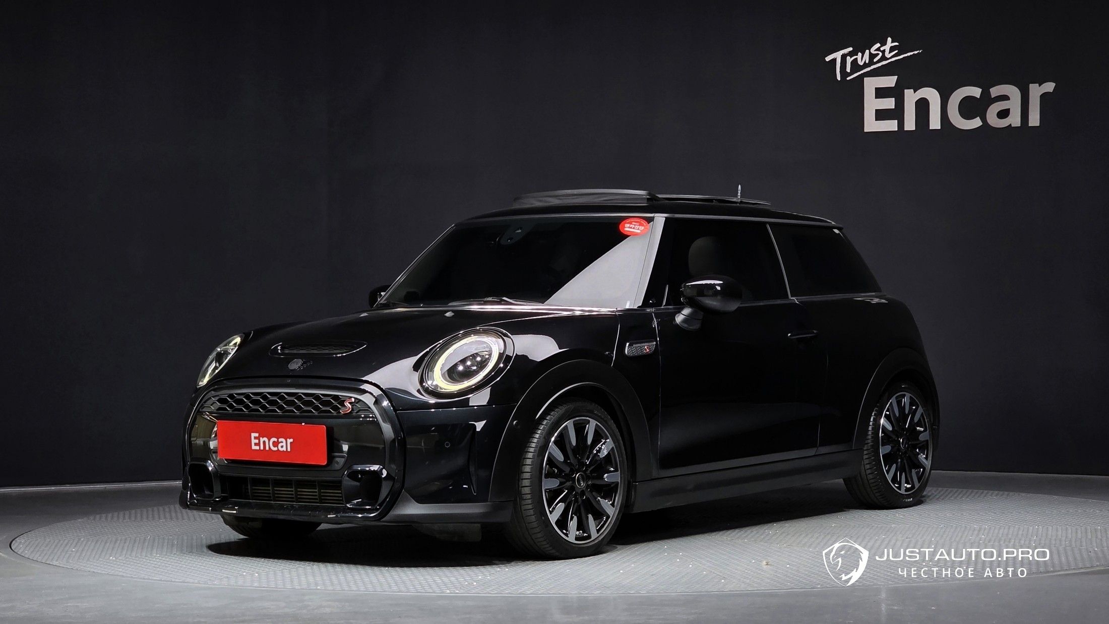 Автомобиль Mini Cooper