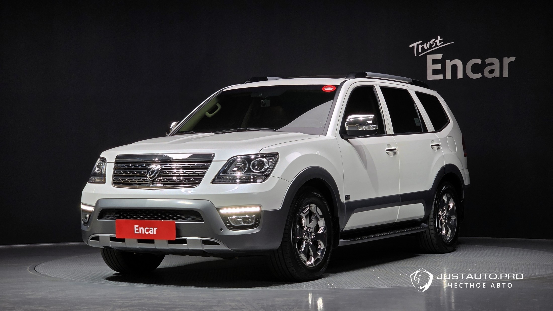Автомобиль Kia Mohave