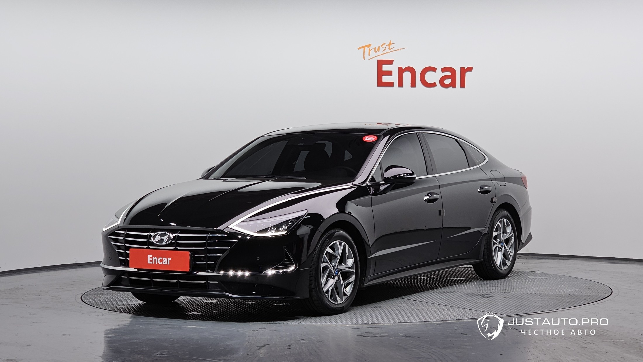 Автомобиль Hyundai Sonata