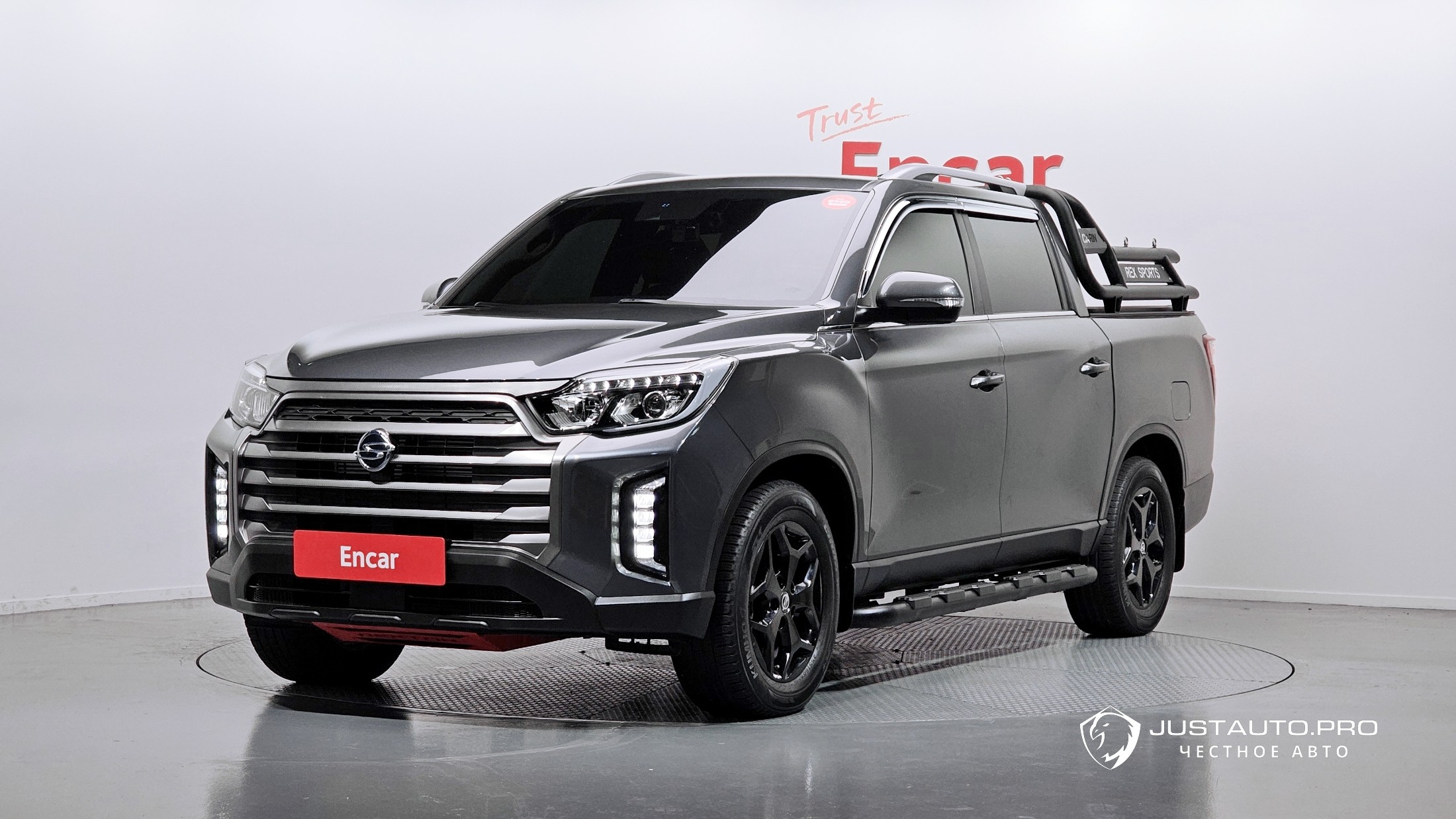 Автомобиль KG_Mobility_Ssangyong Rexton