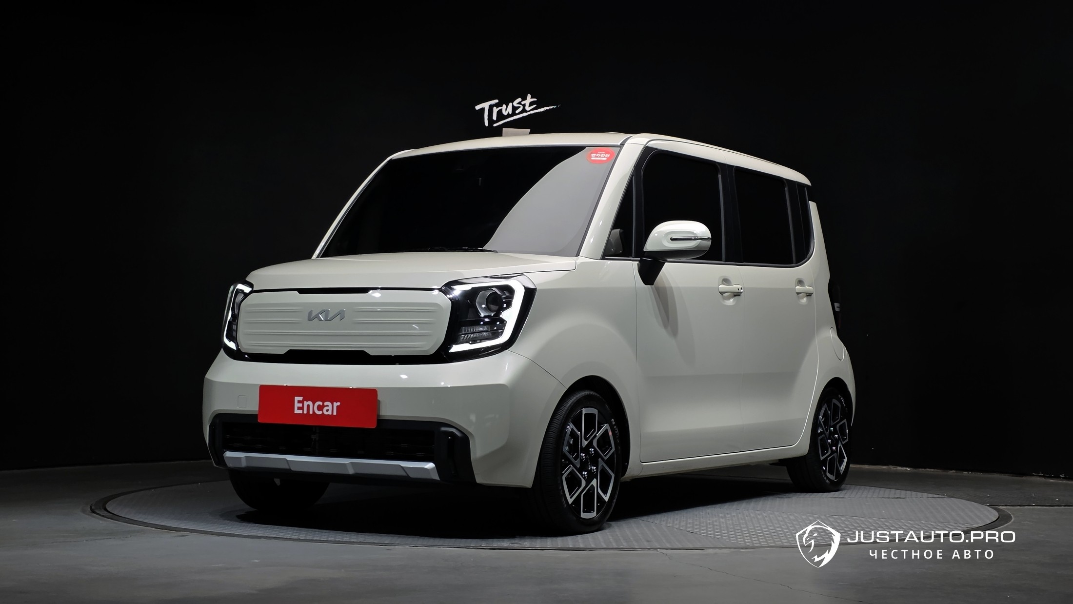 Автомобиль Kia RAY