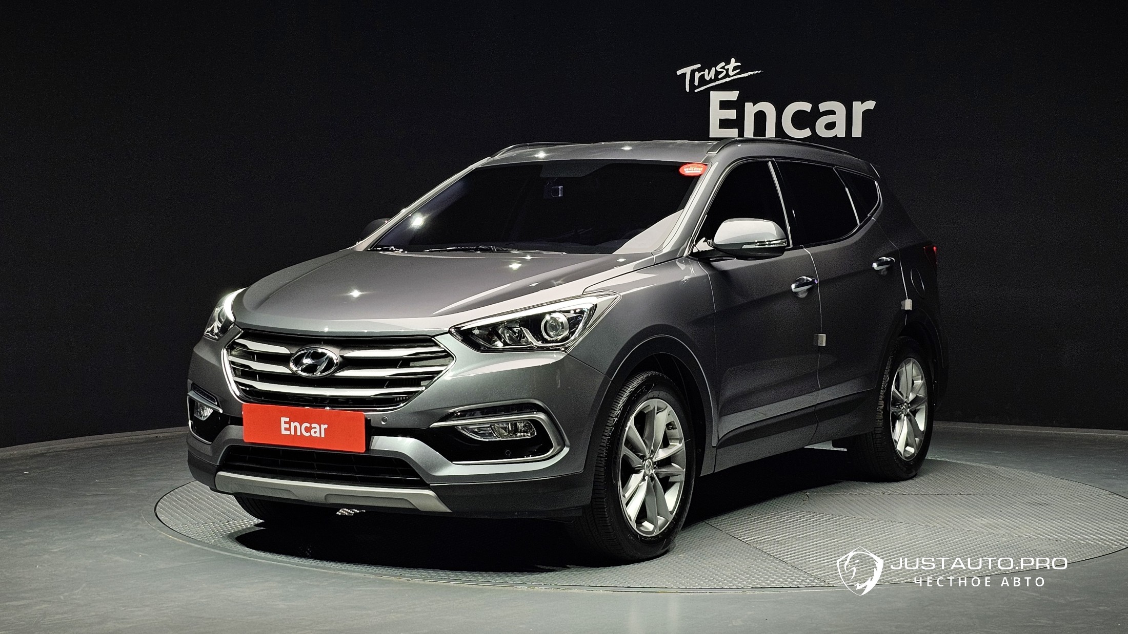 Автомобиль Hyundai Santafe