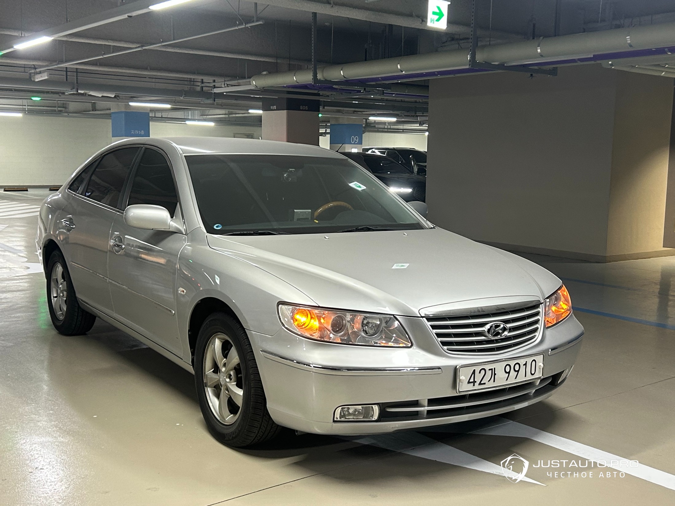 Автомобиль Hyundai Grandeur