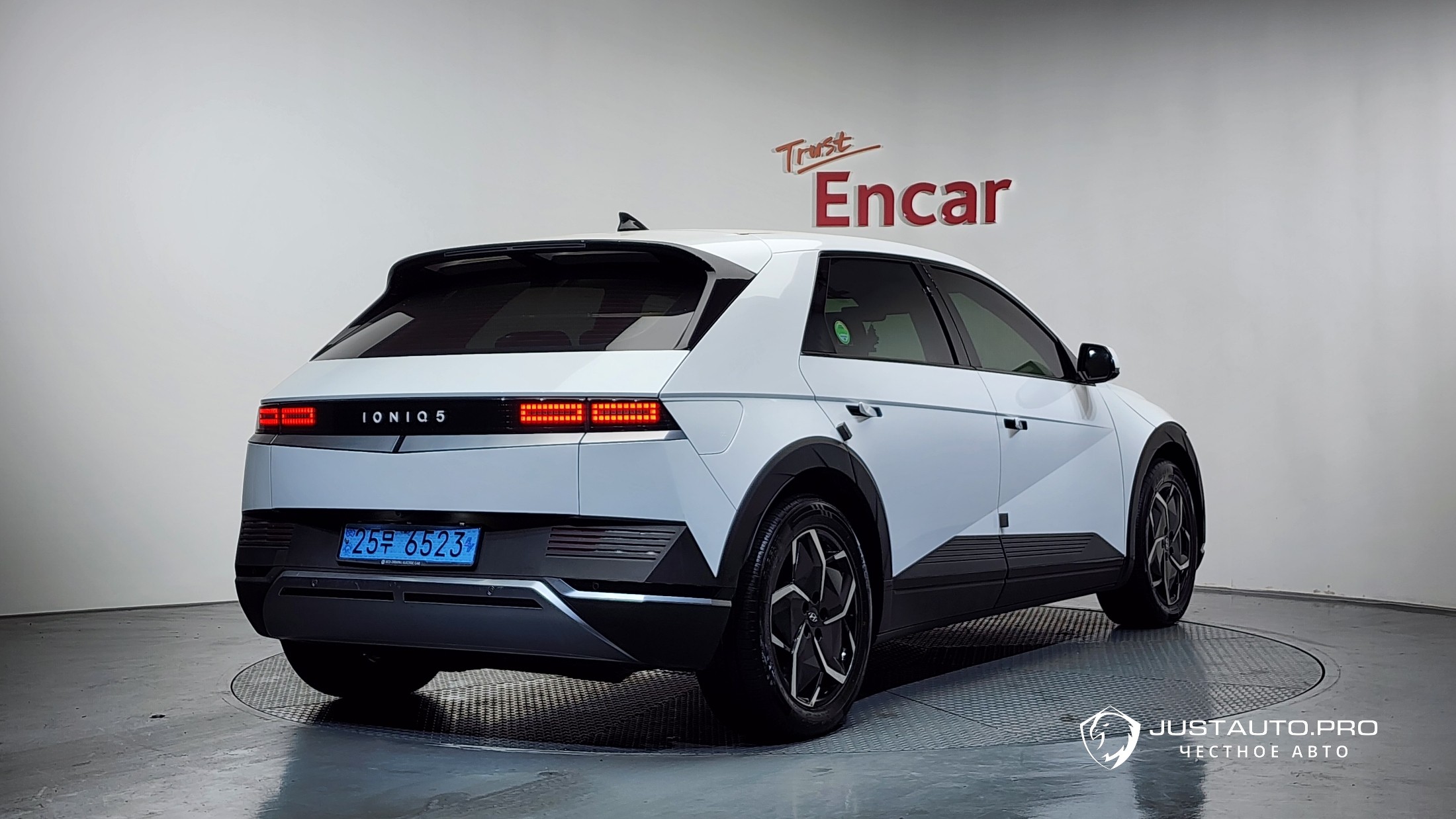 Автомобиль Hyundai Ioniq5