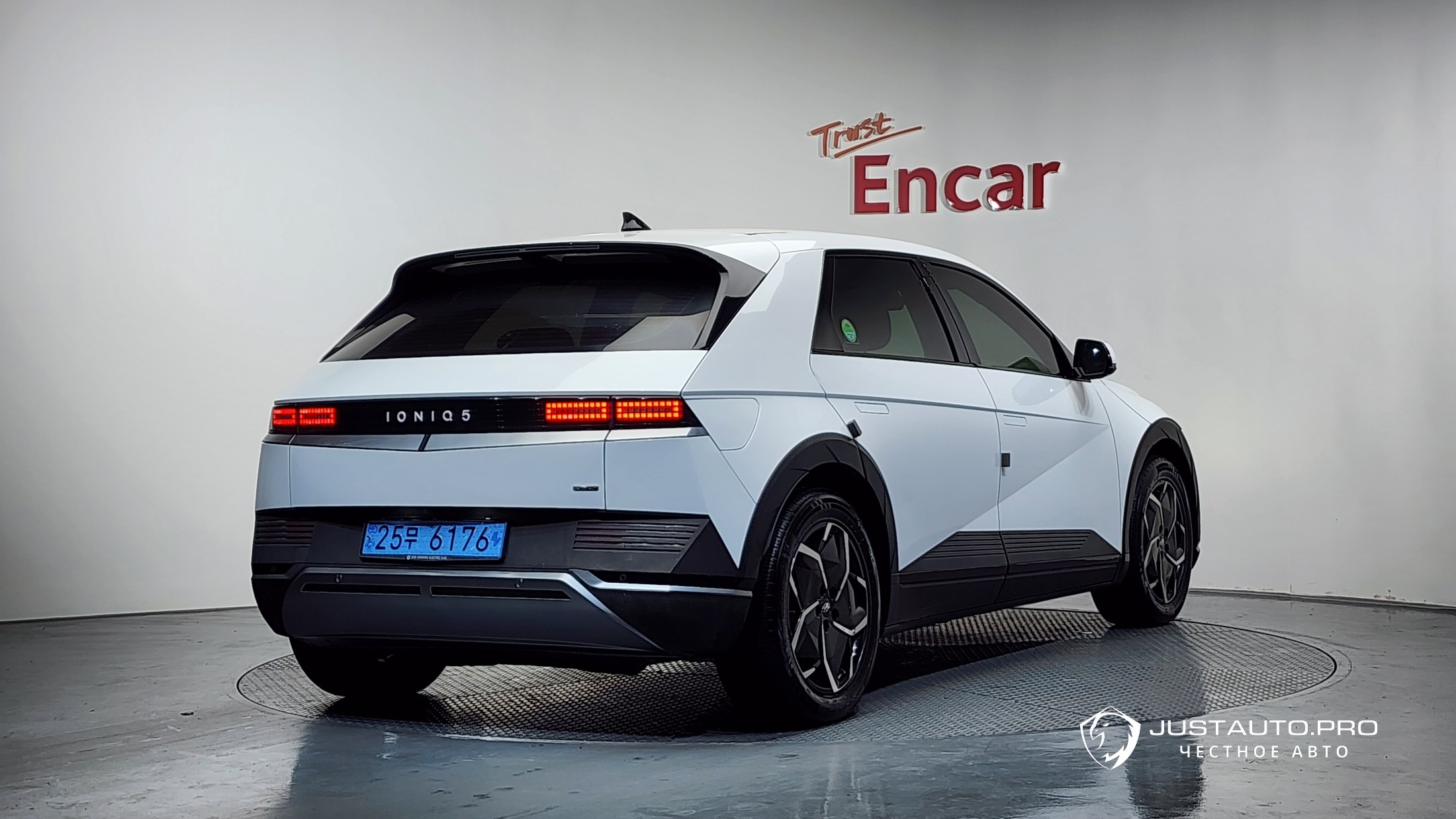 Автомобиль Hyundai Ioniq5