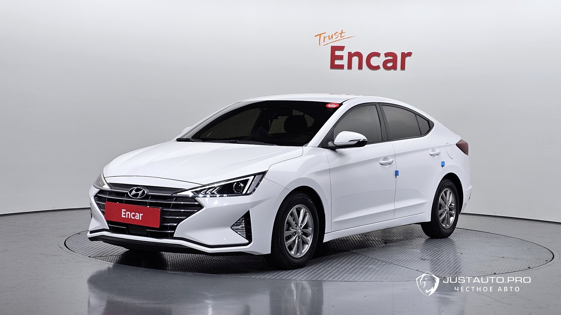 Автомобиль Hyundai AVANTE