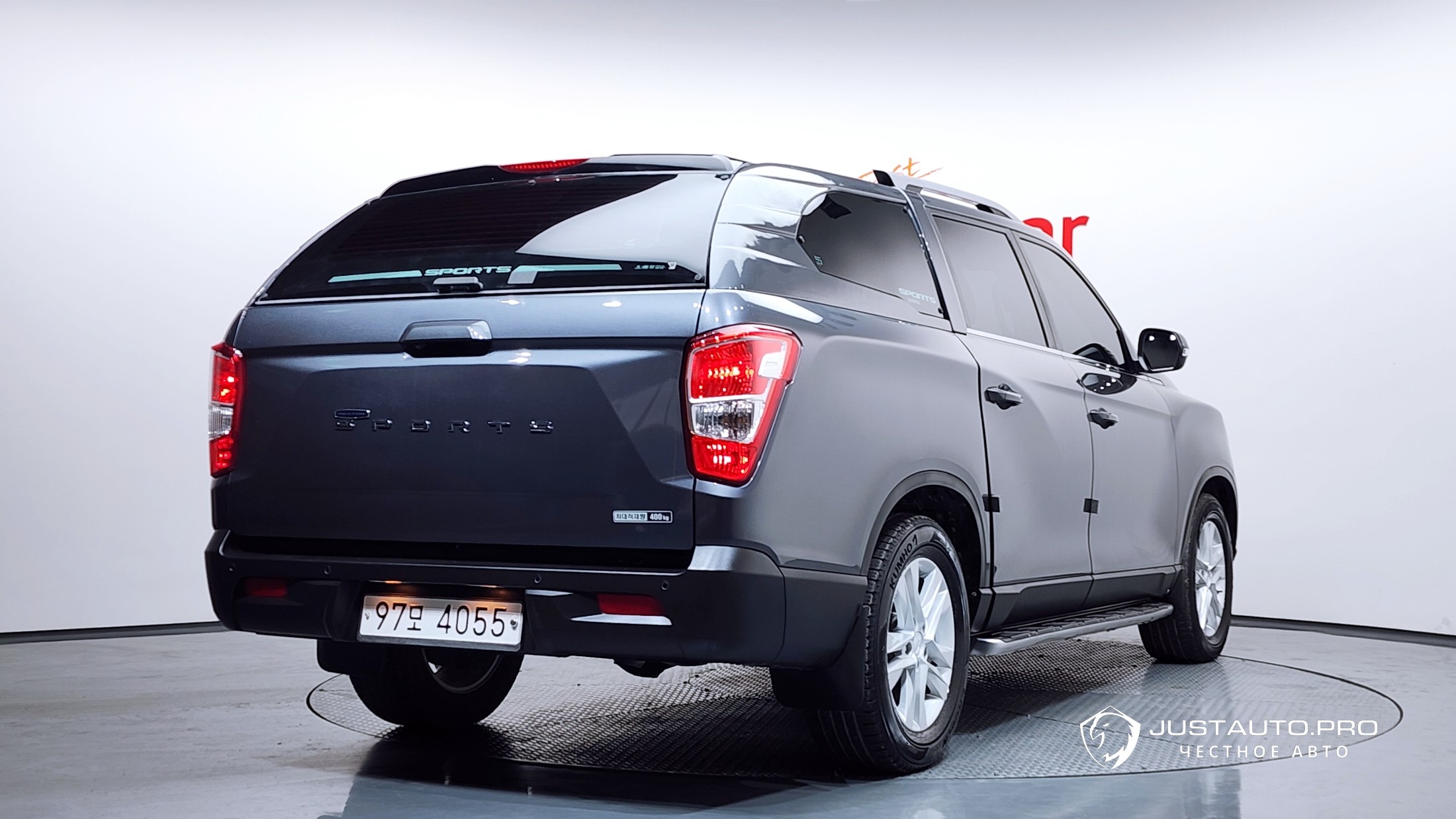 Автомобиль KG_Mobility_Ssangyong Rexton