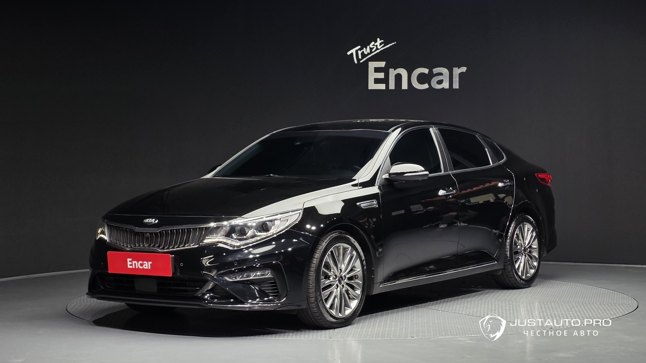 Автомобиль Kia K5