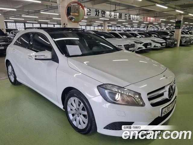 Автомобиль Mercedes-Benz A-Class