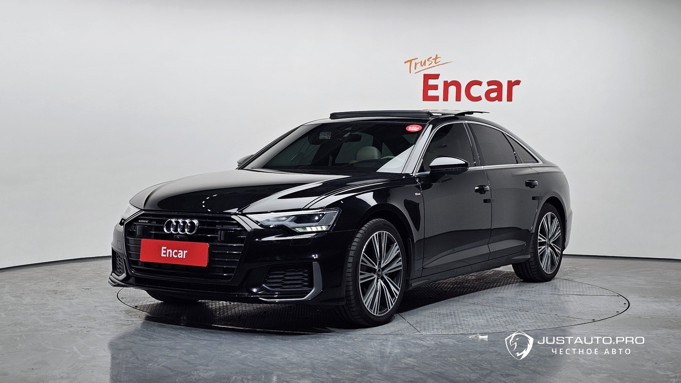 Автомобиль Audi A6