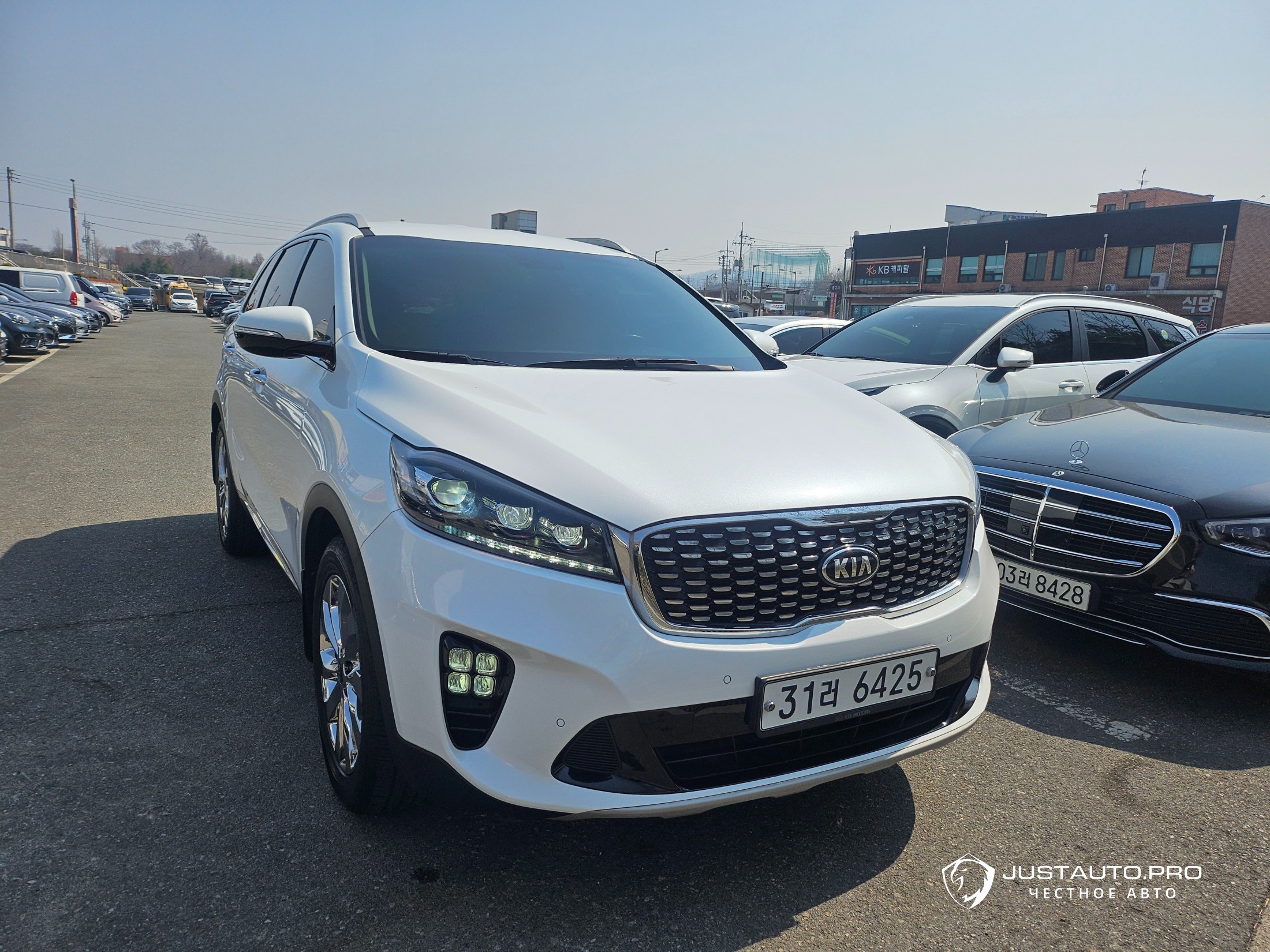 Автомобиль Kia Sorento