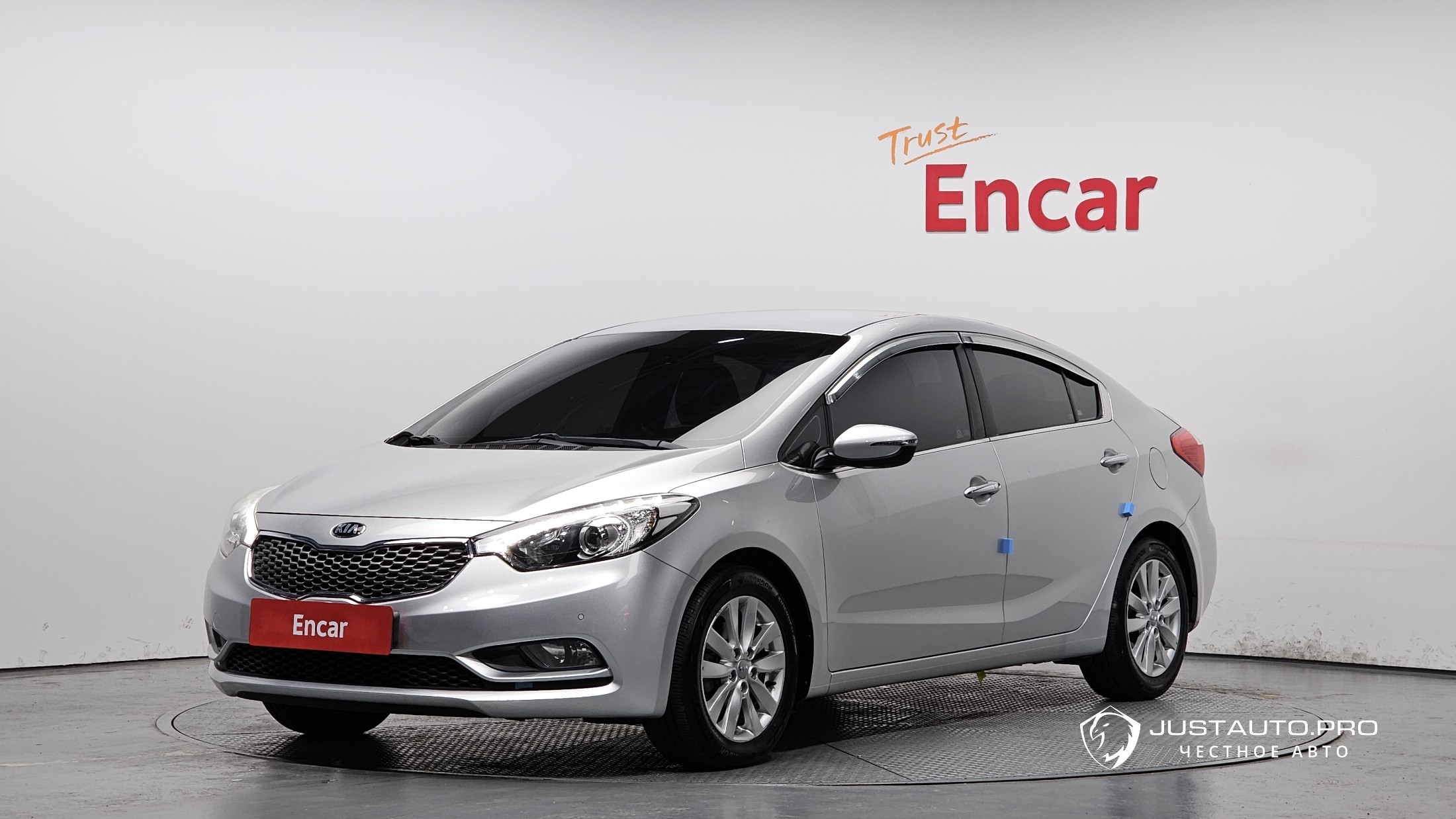 Автомобиль Kia K3