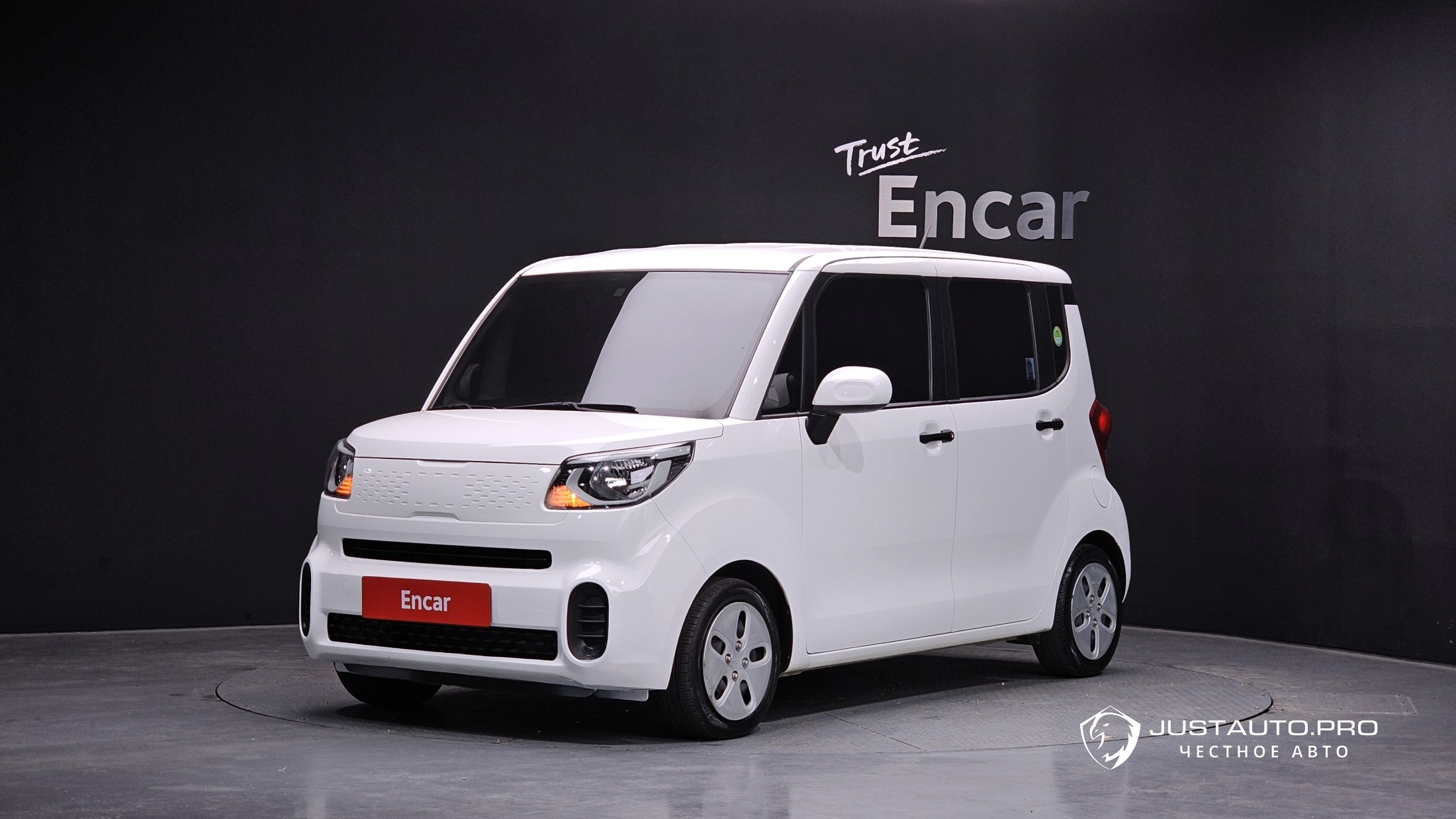 Автомобиль Kia RAY