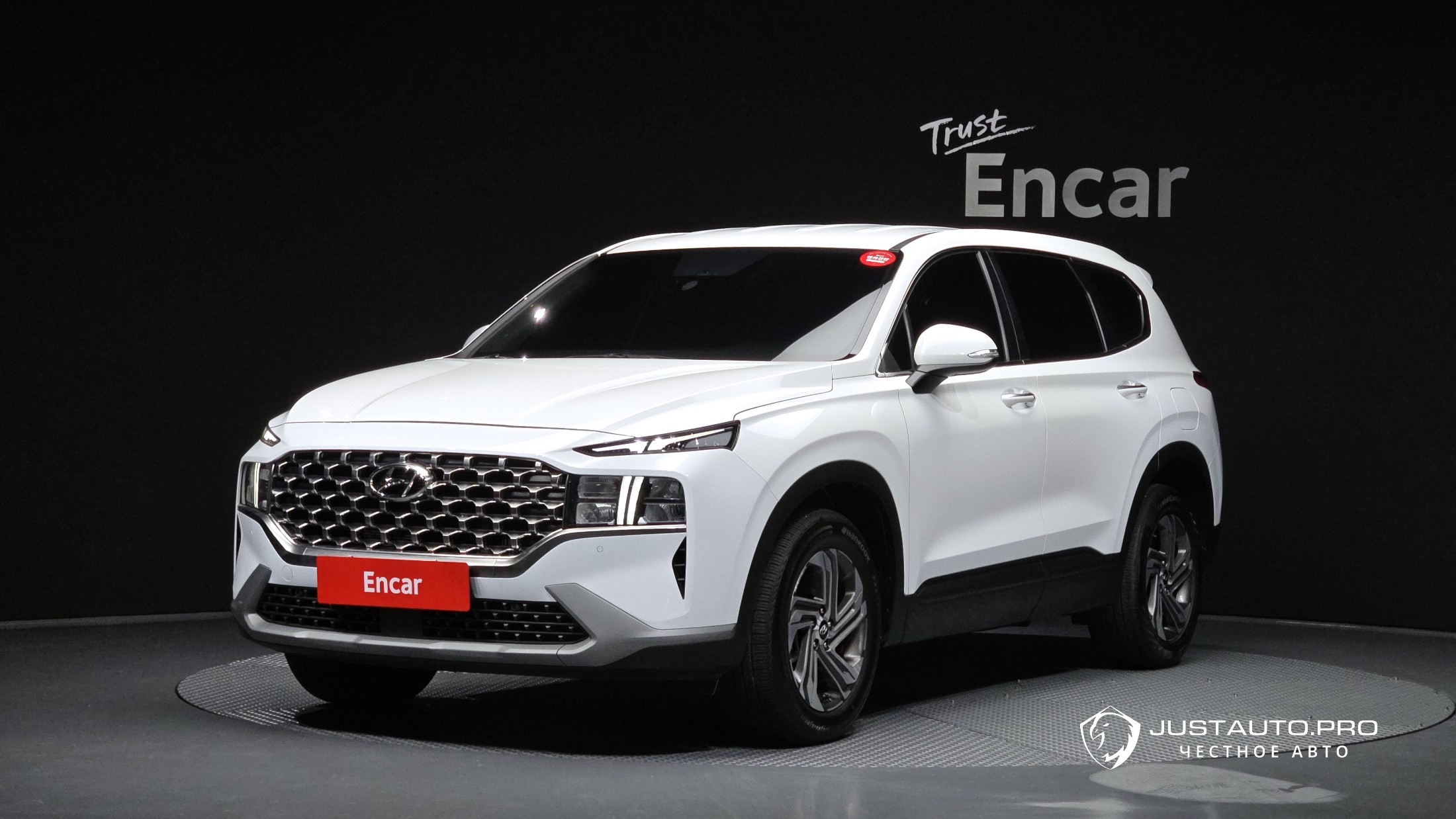 Автомобиль Hyundai Santafe