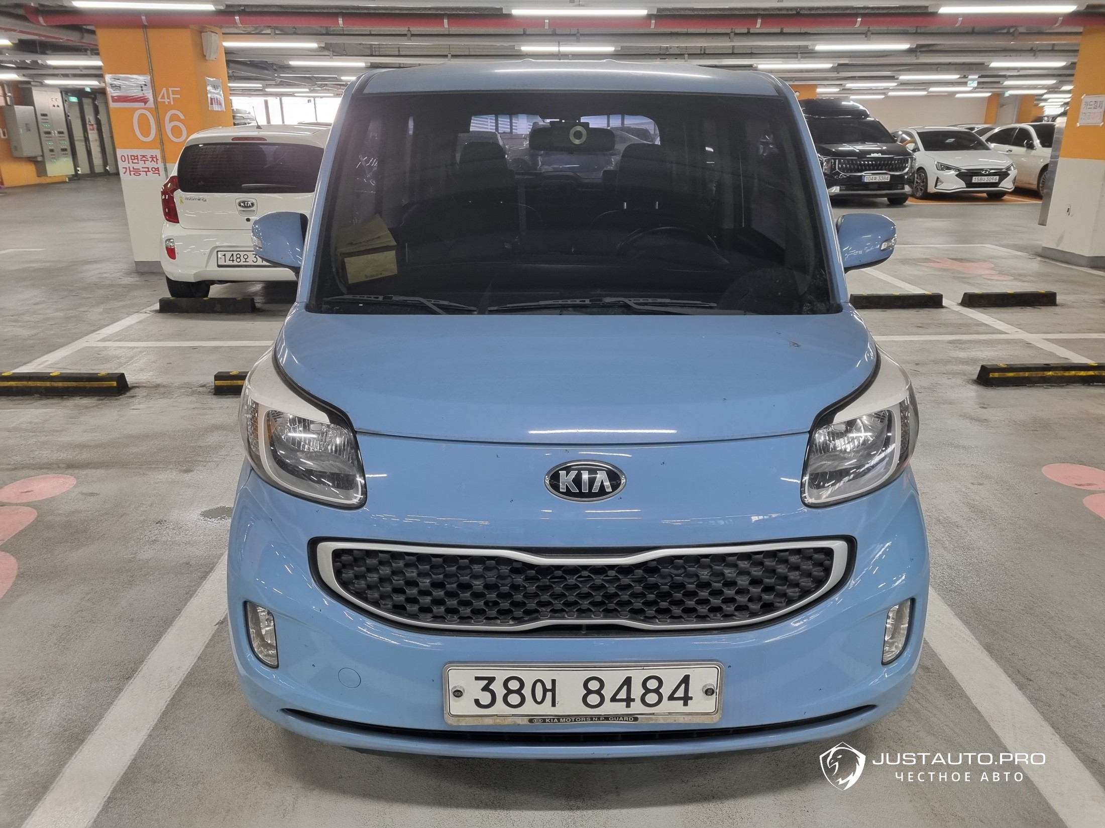 Автомобиль Kia RAY