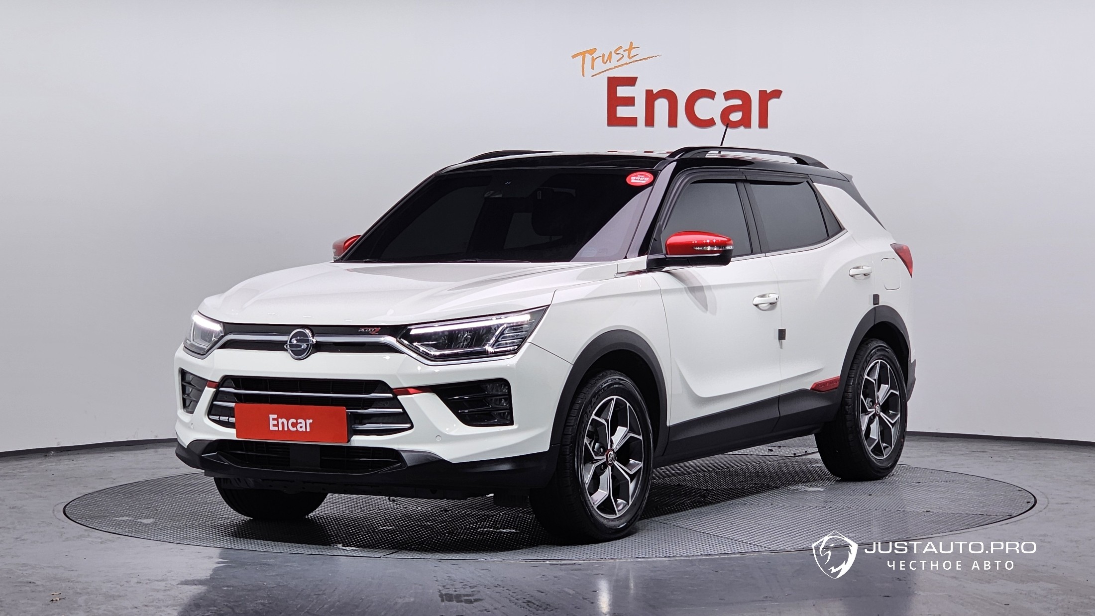 Автомобиль KG_Mobility_Ssangyong KORANDO