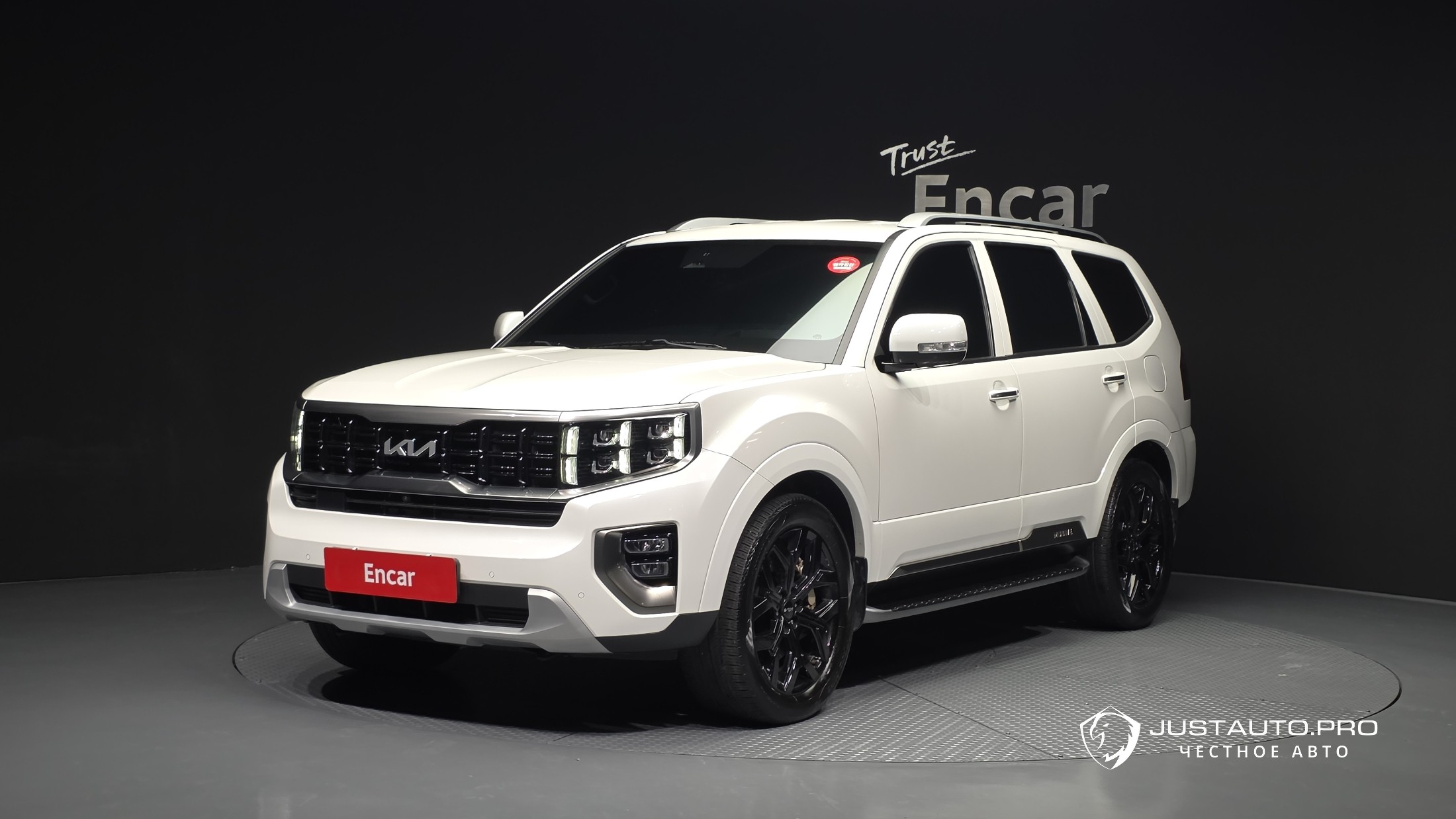 Автомобиль Kia Mohave