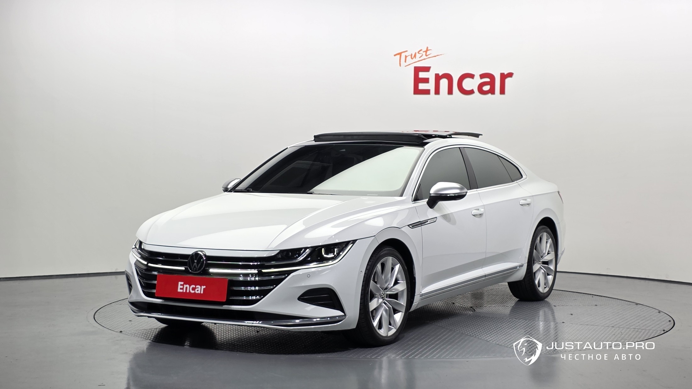 Автомобиль Volkswagen Arteon