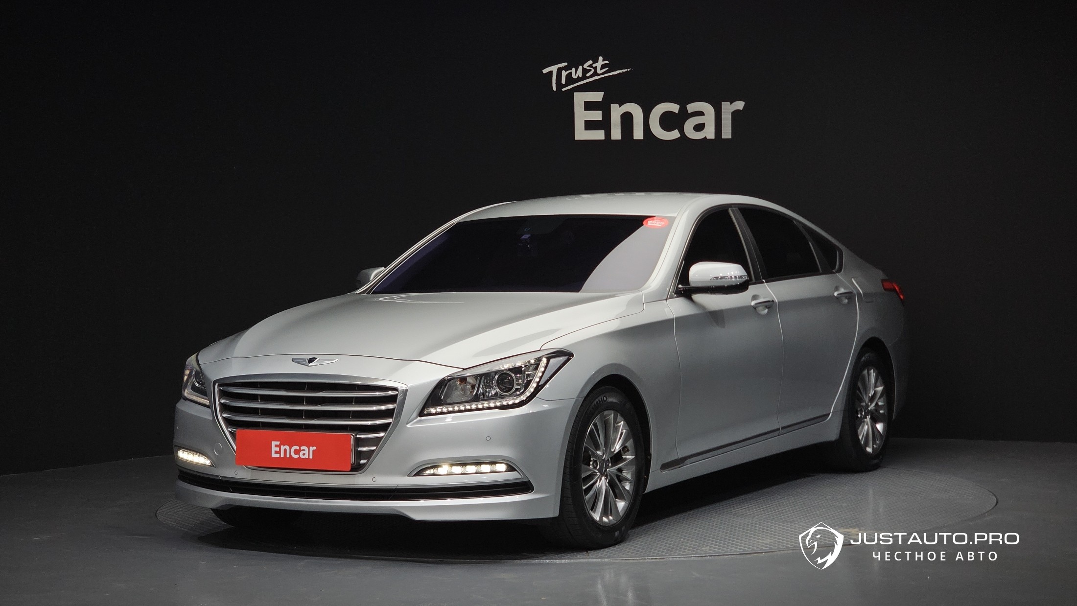 Автомобиль Hyundai Genesis