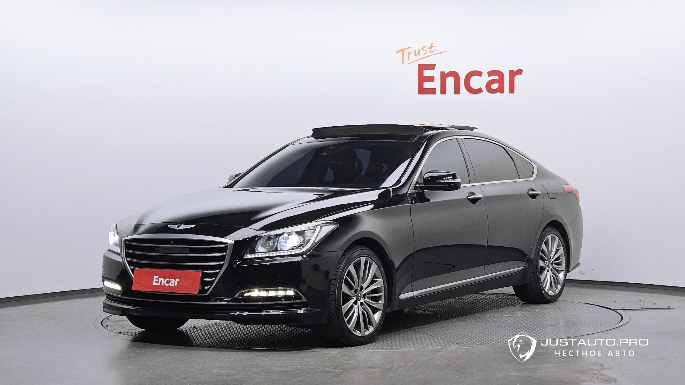 Автомобиль Hyundai Genesis
