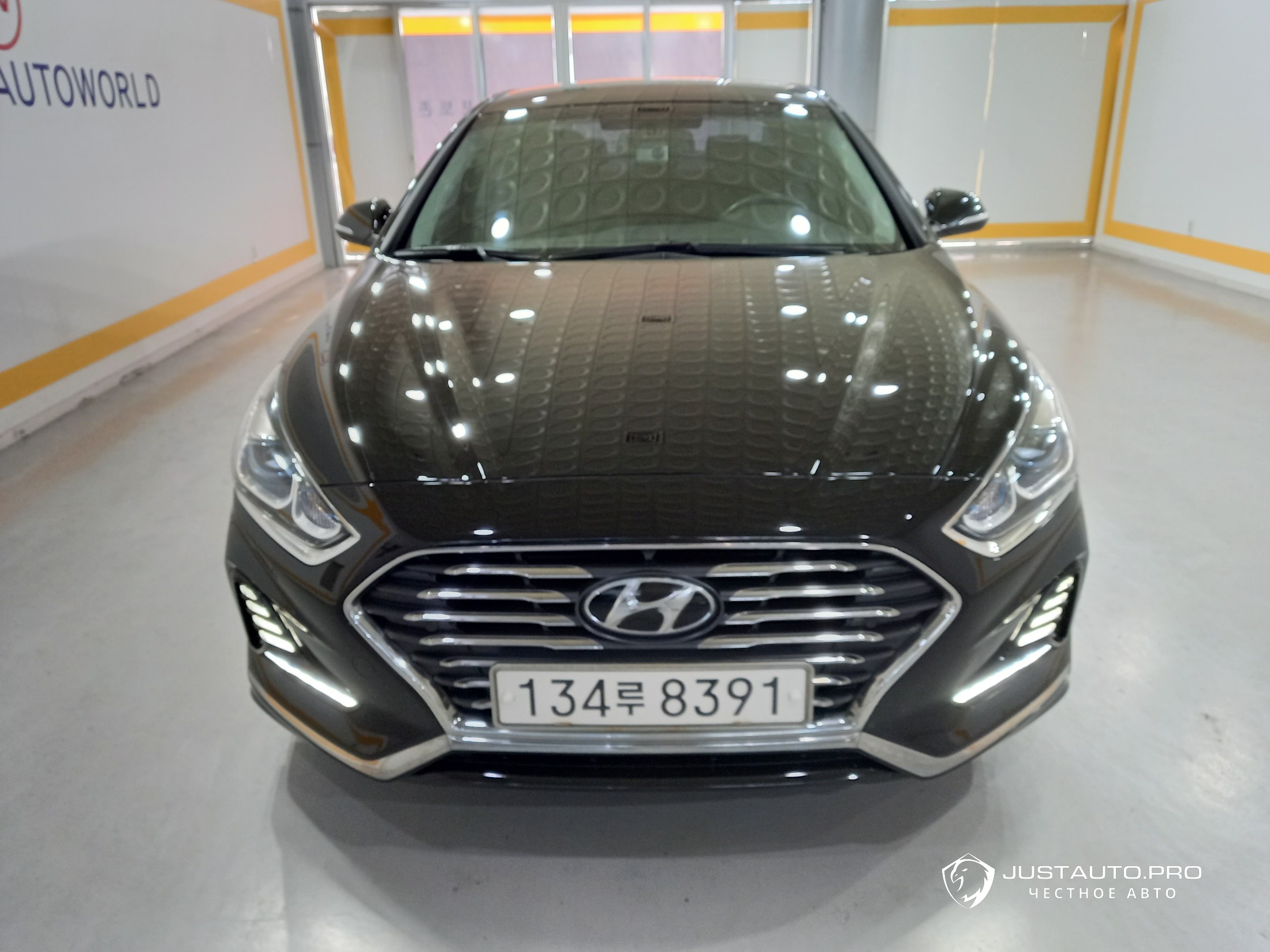 Автомобиль Hyundai Sonata