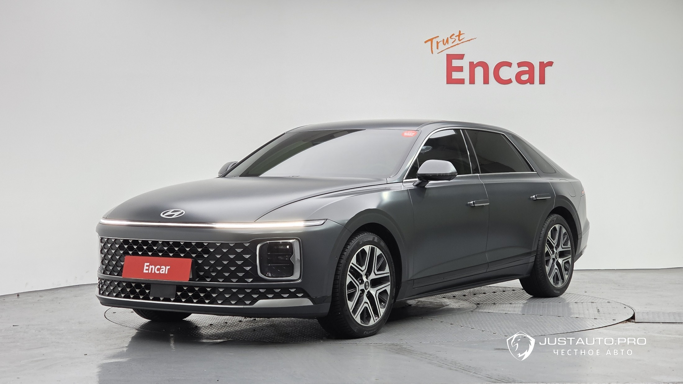 Автомобиль Hyundai Grandeur