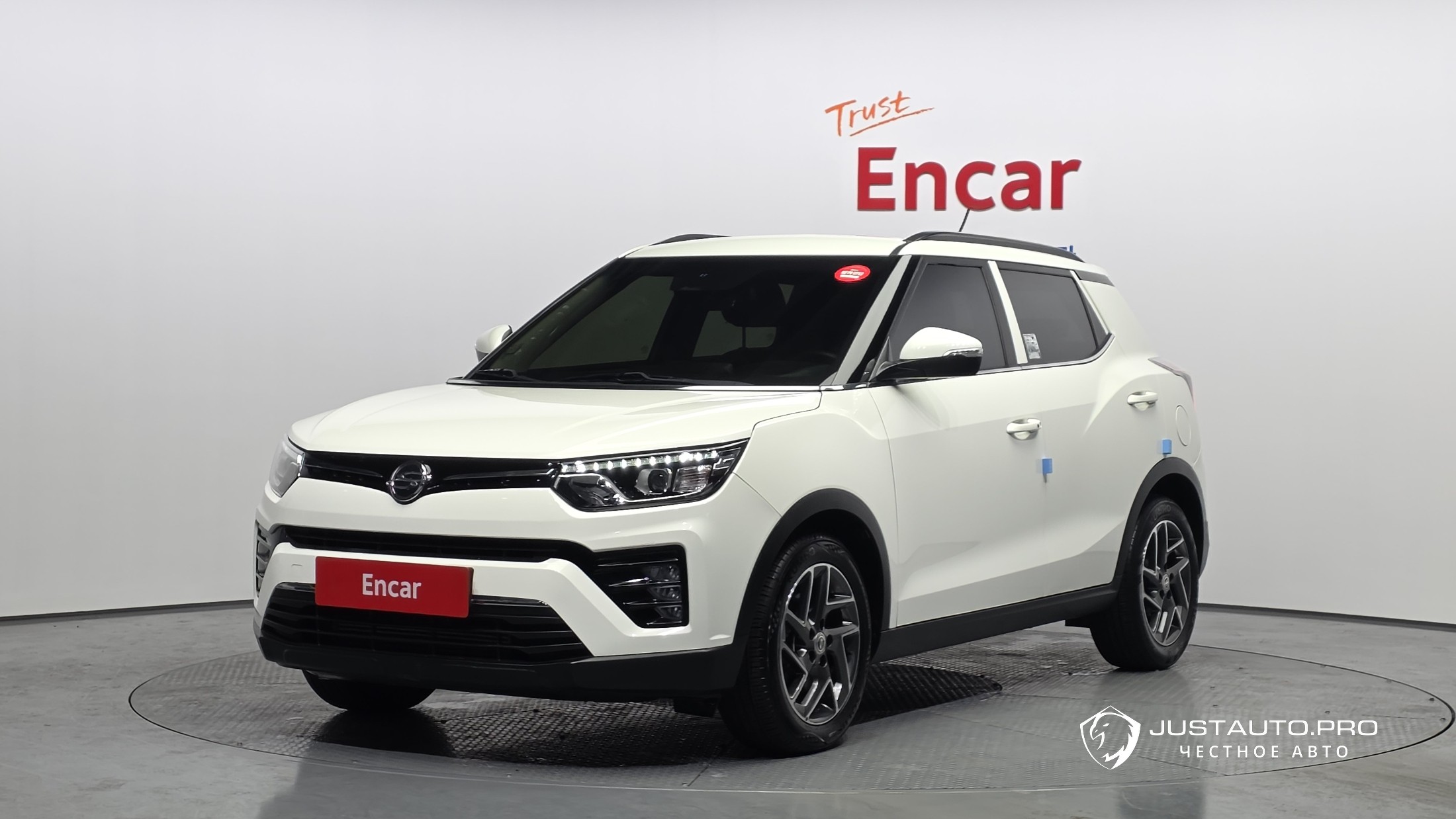 Автомобиль KG_Mobility_Ssangyong TIBOLI