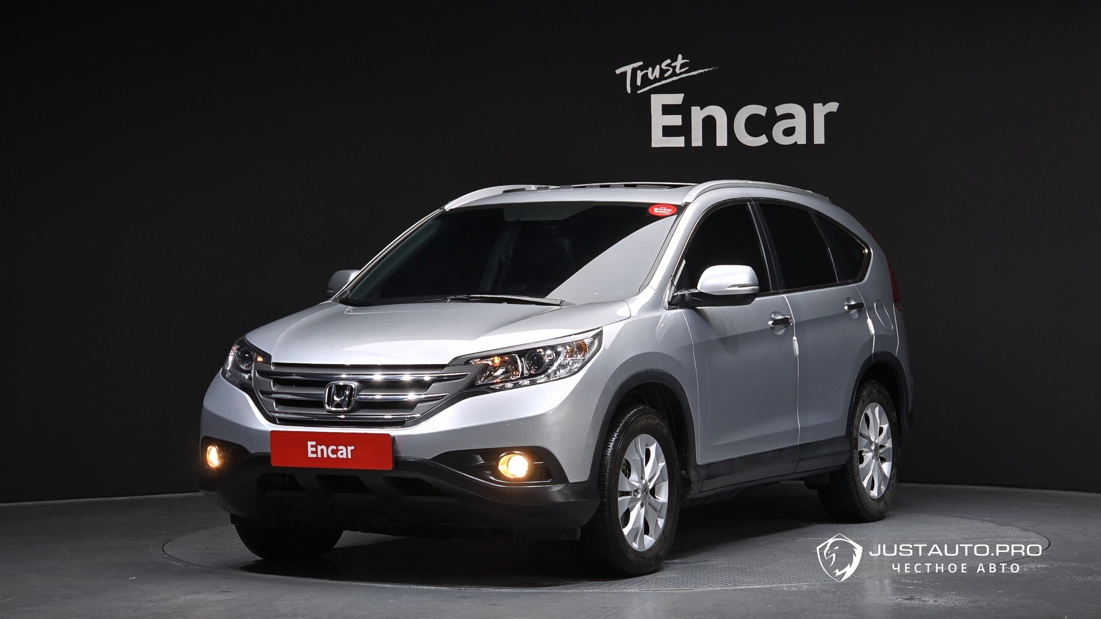 Автомобиль Honda CR-V