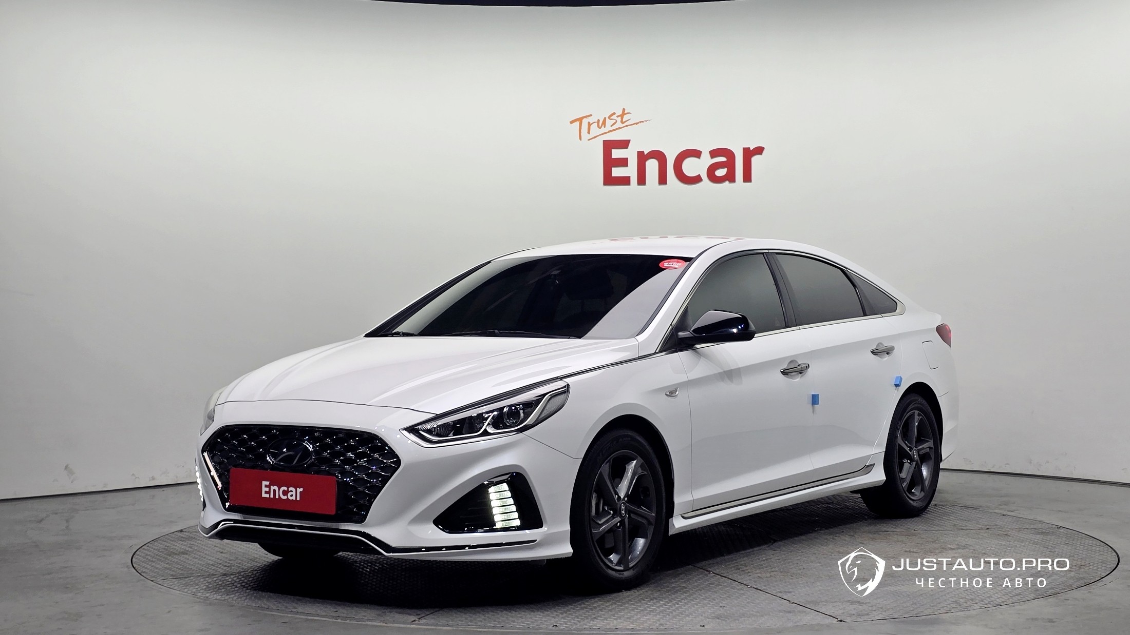 Автомобиль Hyundai Sonata