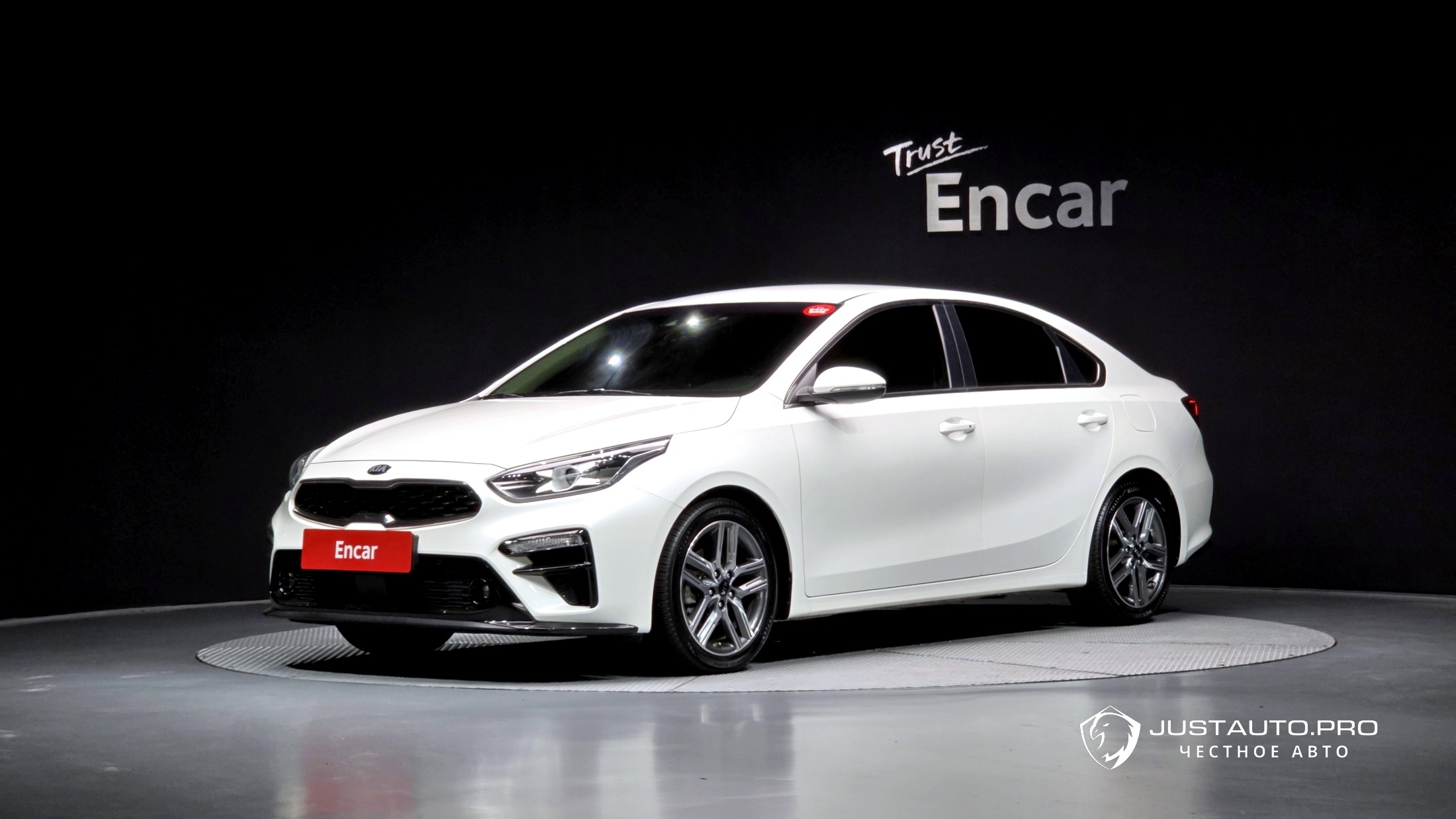 Автомобиль Kia K3