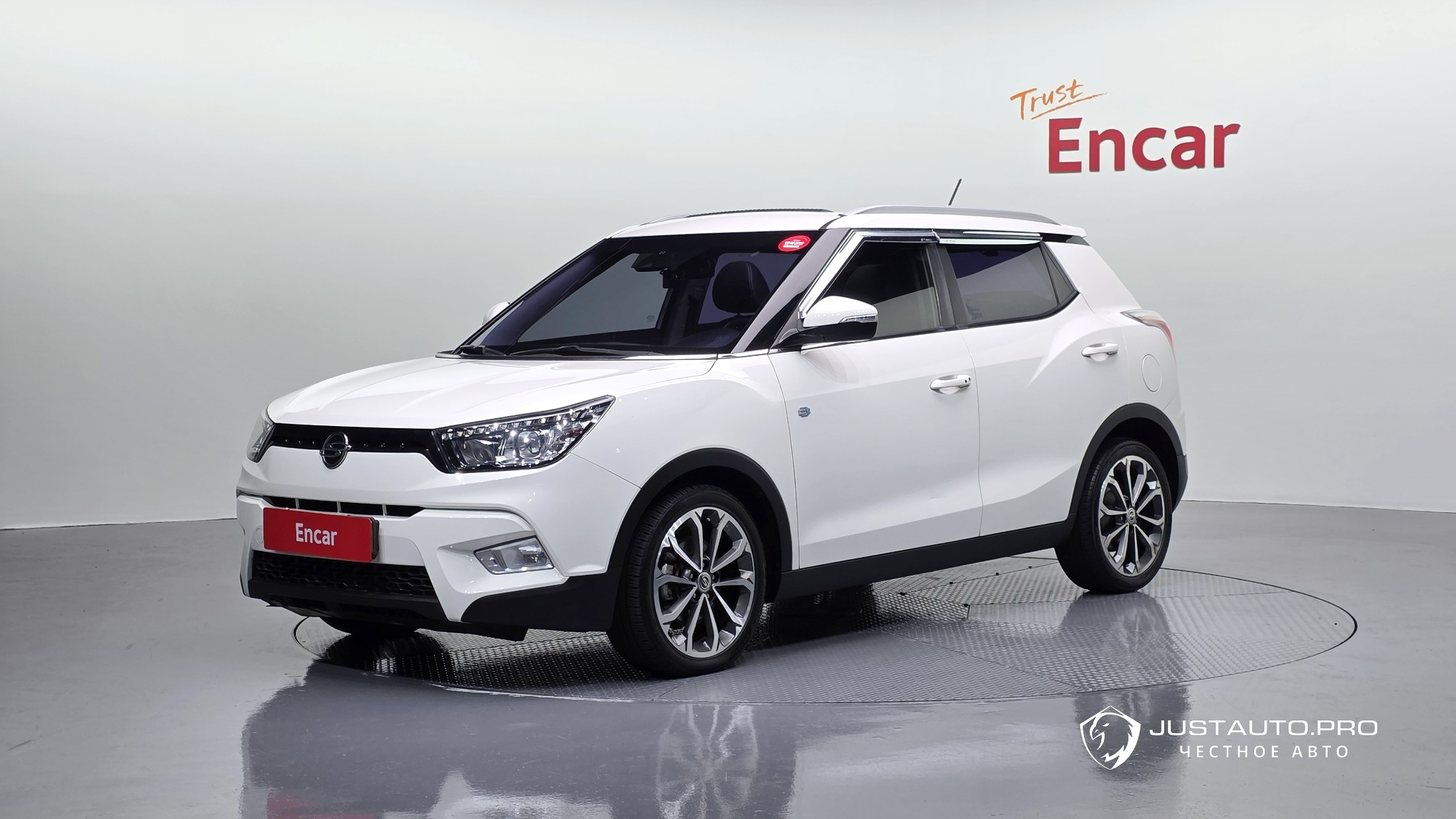Автомобиль KG_Mobility_Ssangyong TIBOLI