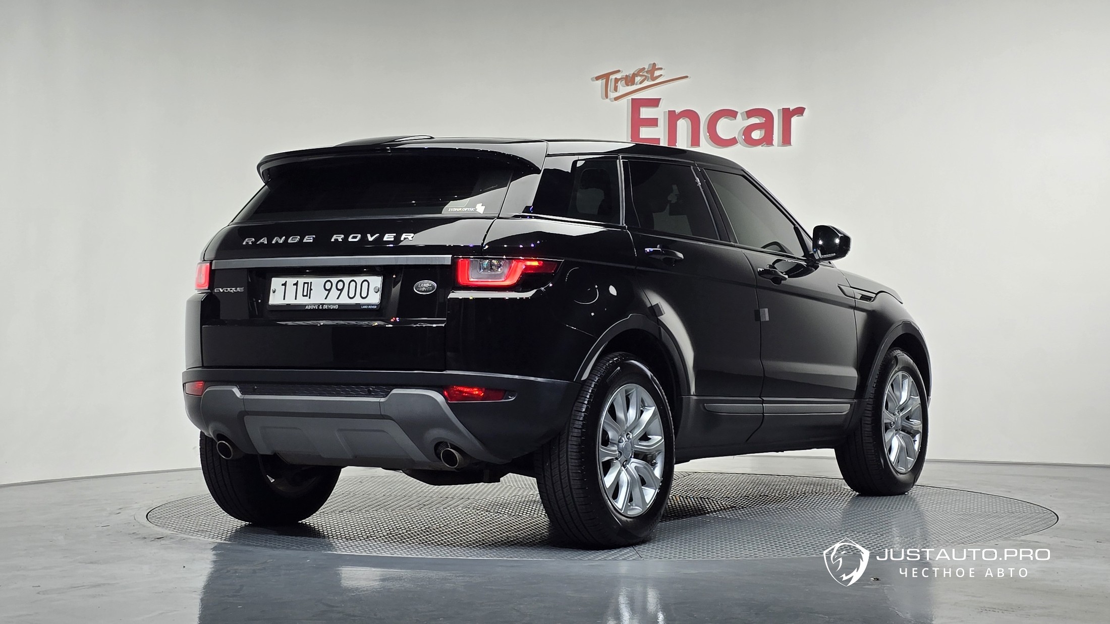 Автомобиль Land Rover Range Rover Evoque