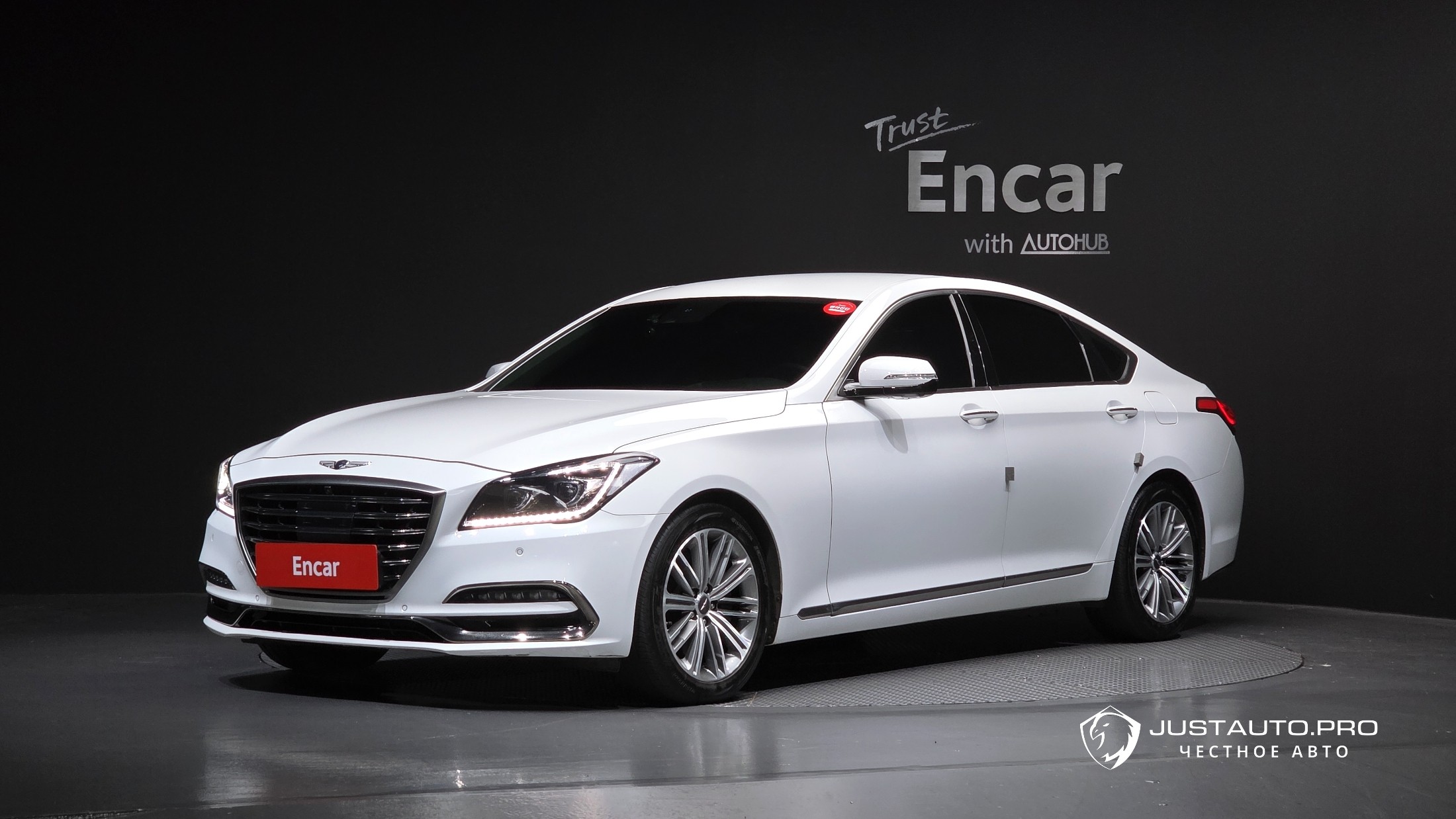 Автомобиль Genesis G80