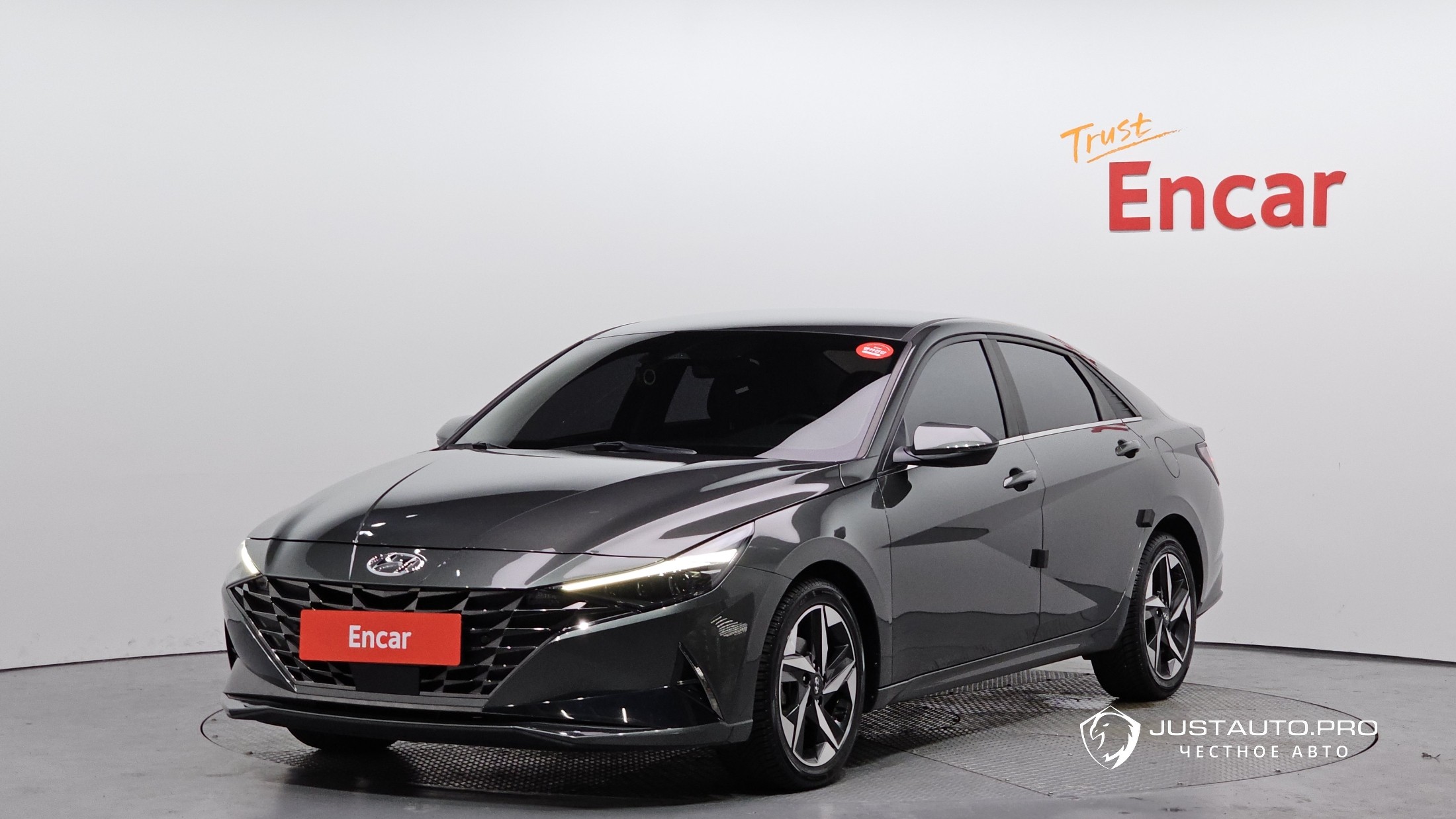 Автомобиль Hyundai AVANTE