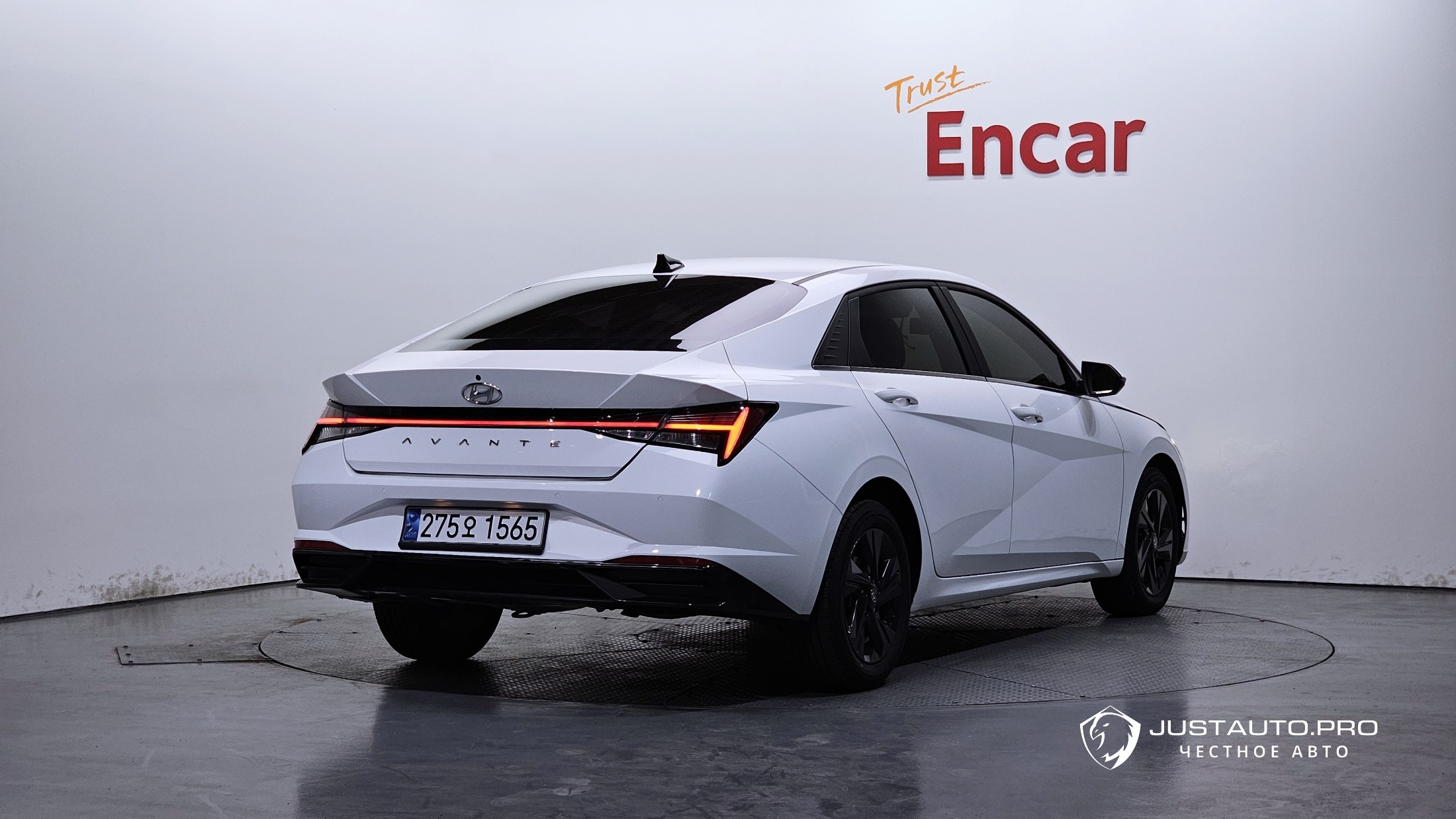 Автомобиль Hyundai AVANTE